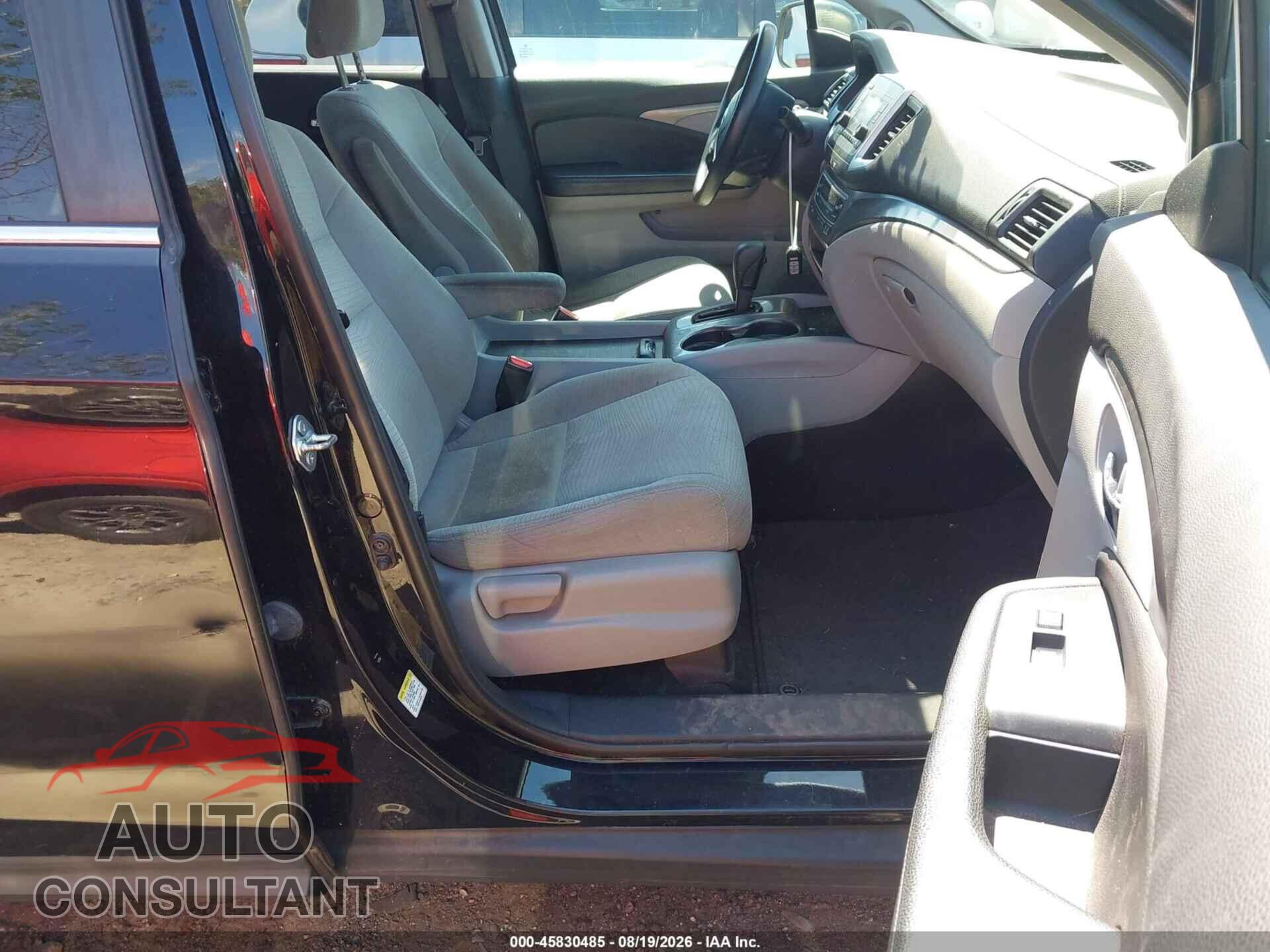 HONDA PILOT 2016 - 5FNYF6H13GB005299