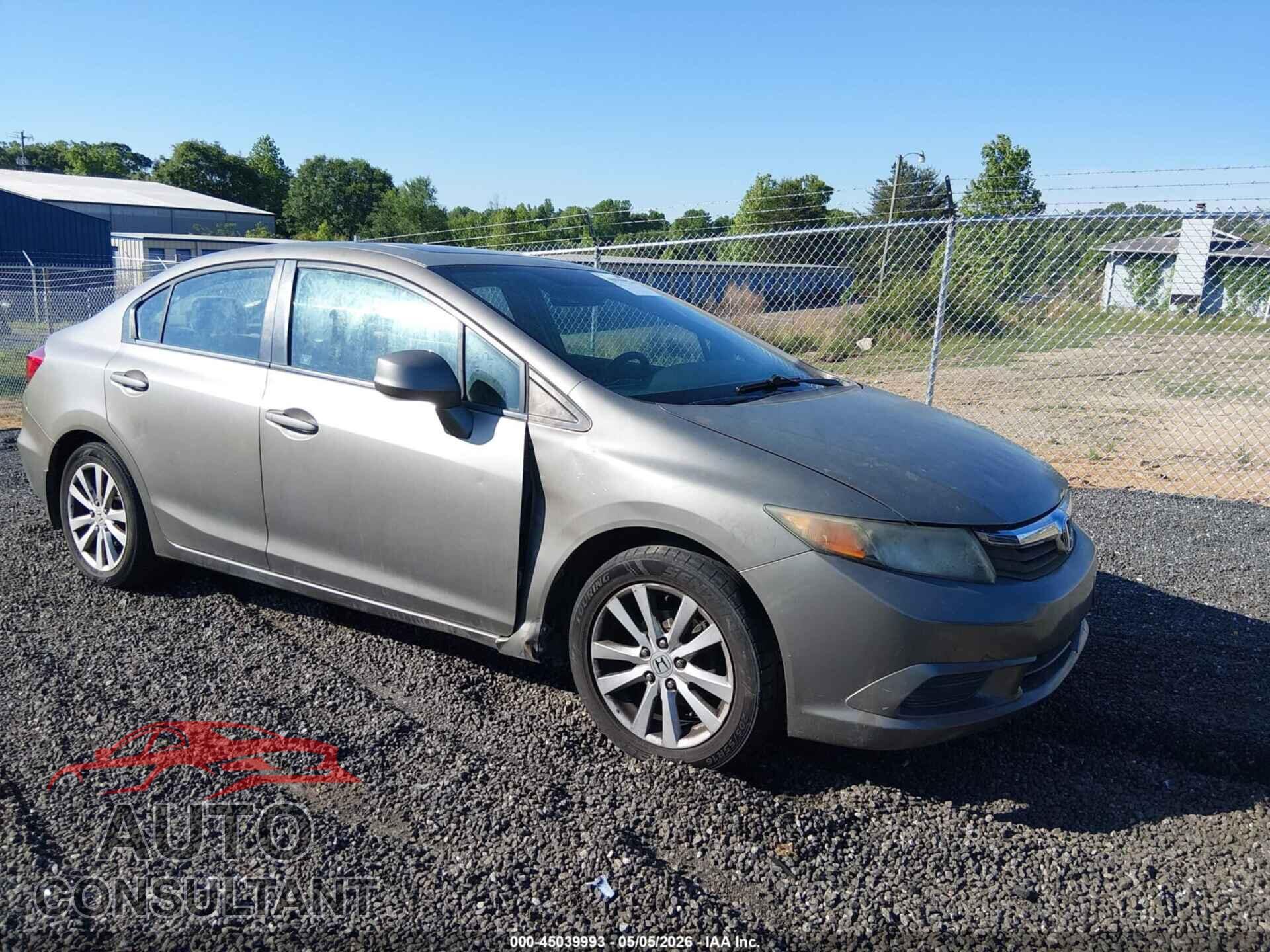 HONDA CIVIC 2012 - 2HGFB2F80CH528894