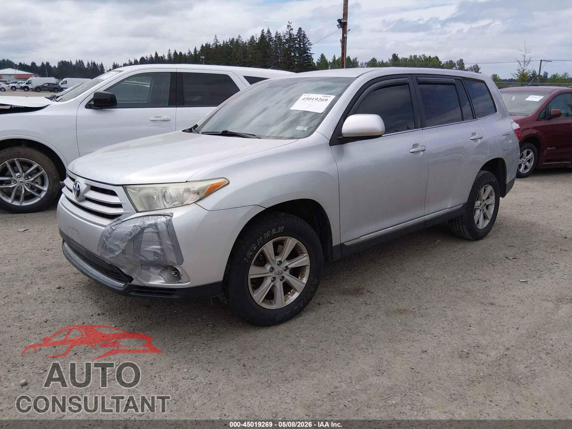TOYOTA HIGHLANDER 2013 - 5TDBK3EH8DS209749