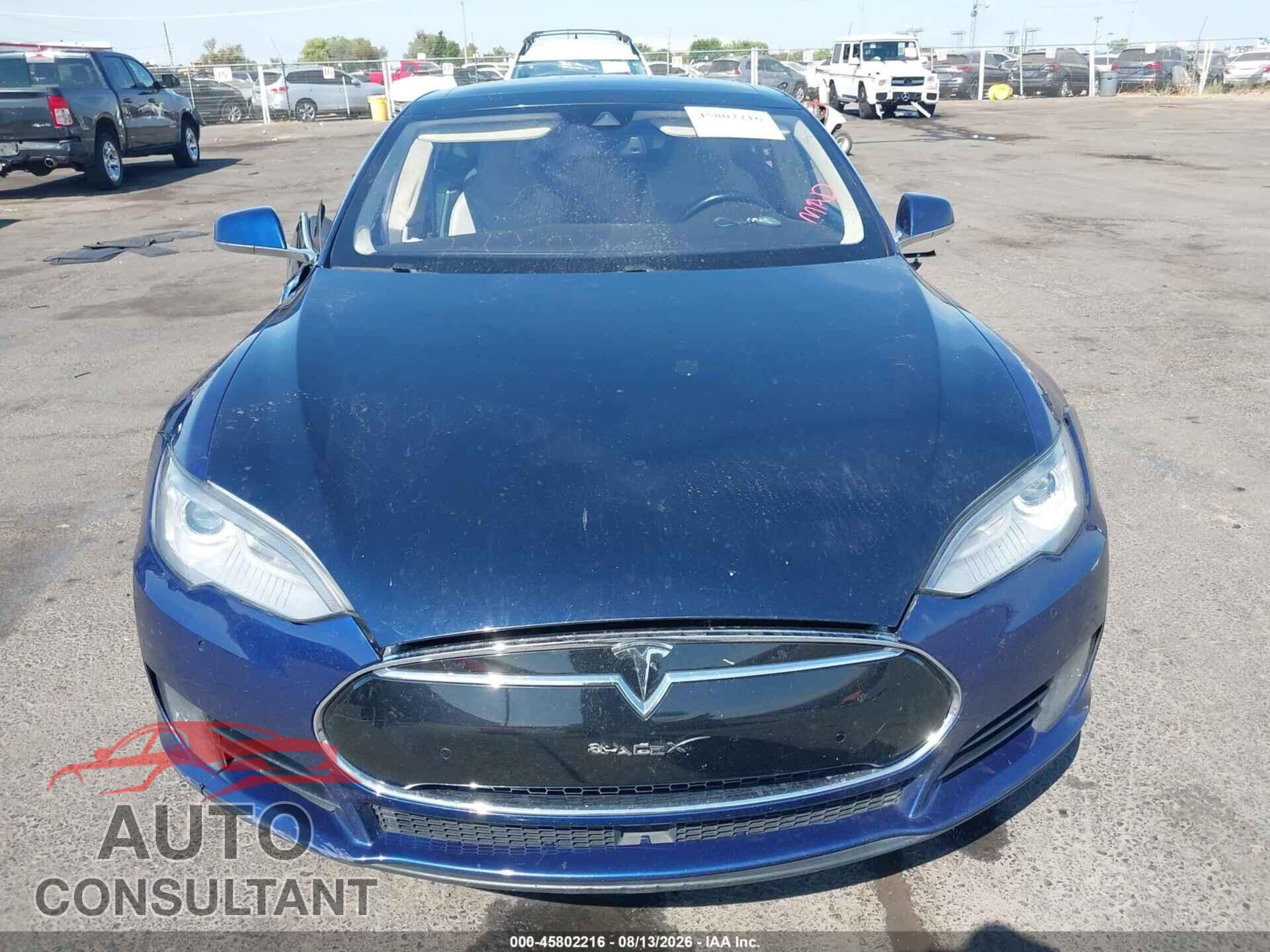 TESLA MODEL S 2015 - 5YJSA1H24FF095318