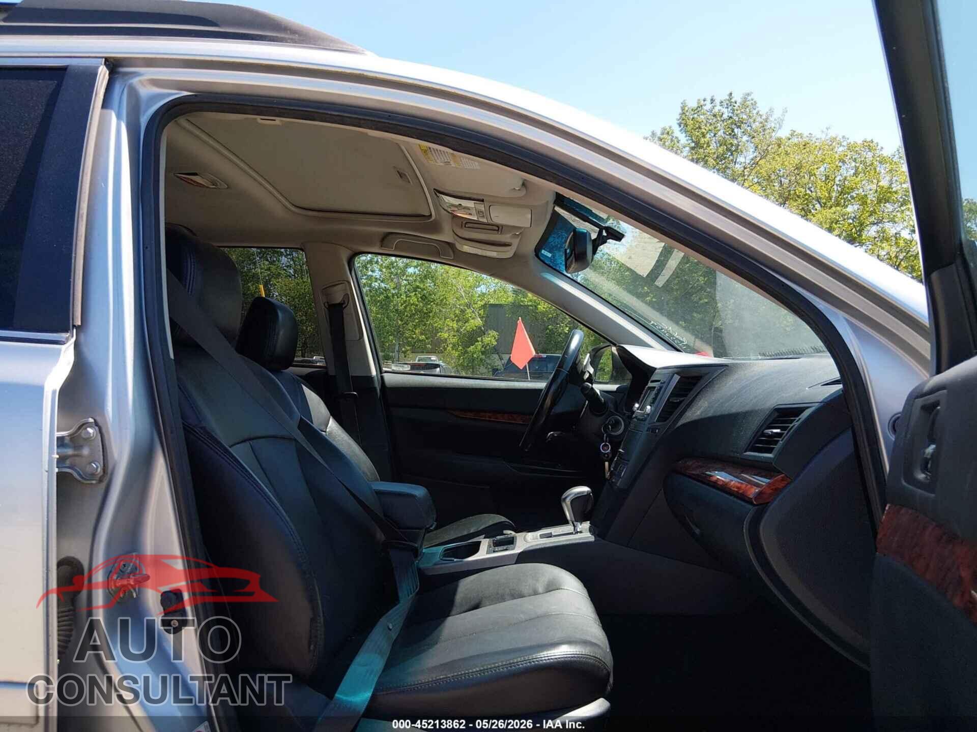 SUBARU OUTBACK 2012 - 4S4BRBKC9C3243614