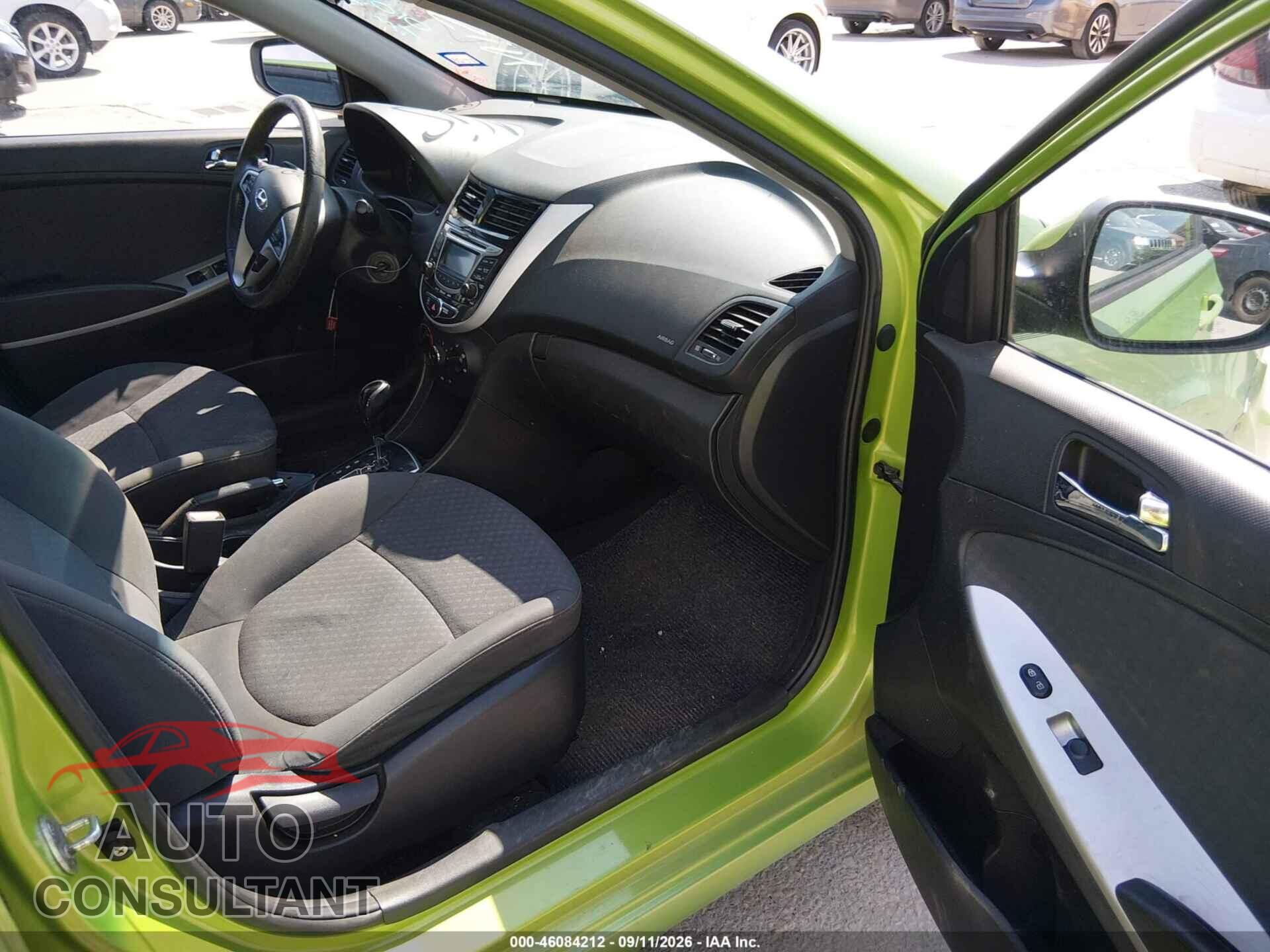 HYUNDAI ACCENT 2012 - KMHCU5AE4CU010239