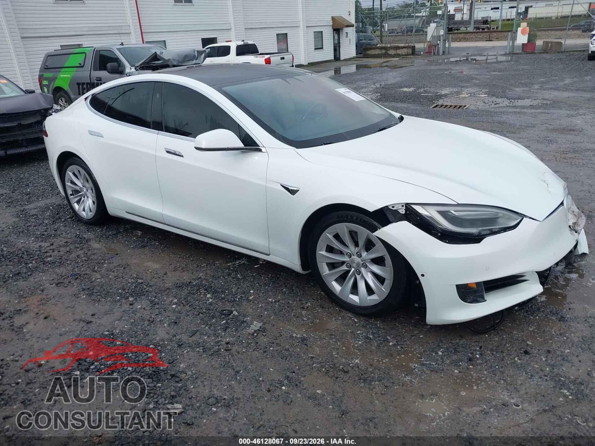 TESLA MODEL S 2017 - 5YJSA1E20HF200475