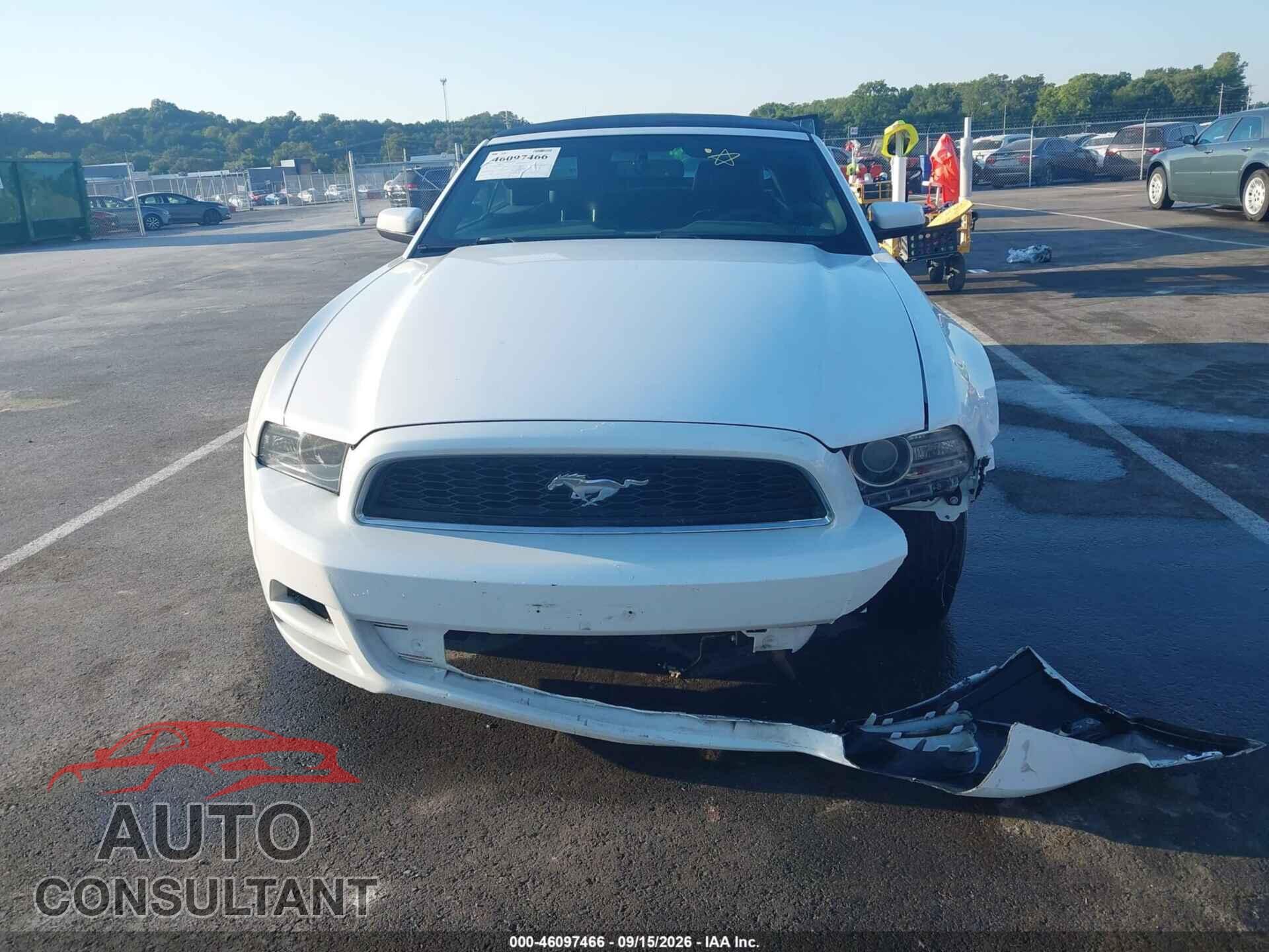 FORD MUSTANG 2014 - 1ZVBP8EM4E5295156