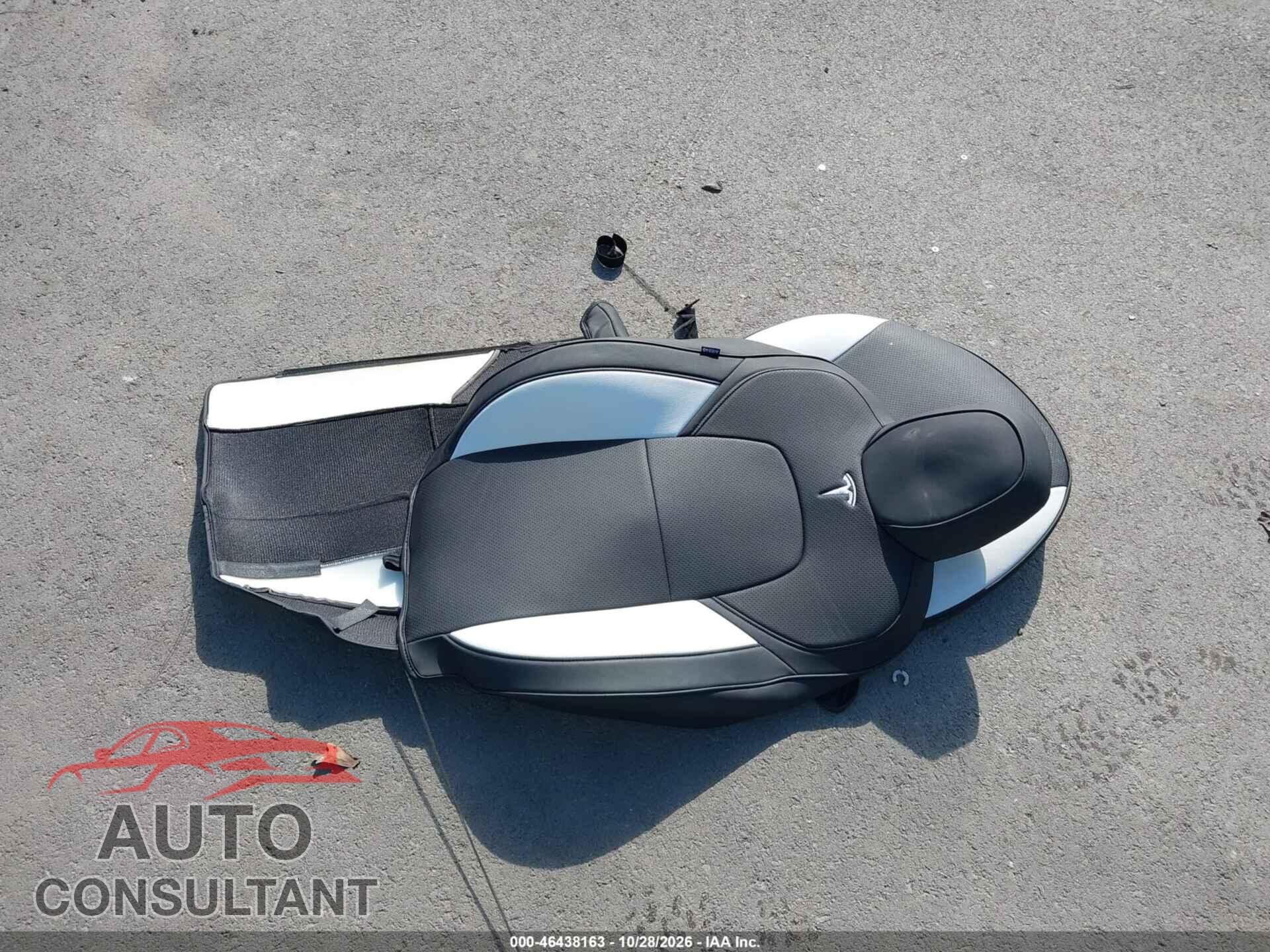 TESLA MODEL 3 2018 - 5YJ3E1EB5JF146380
