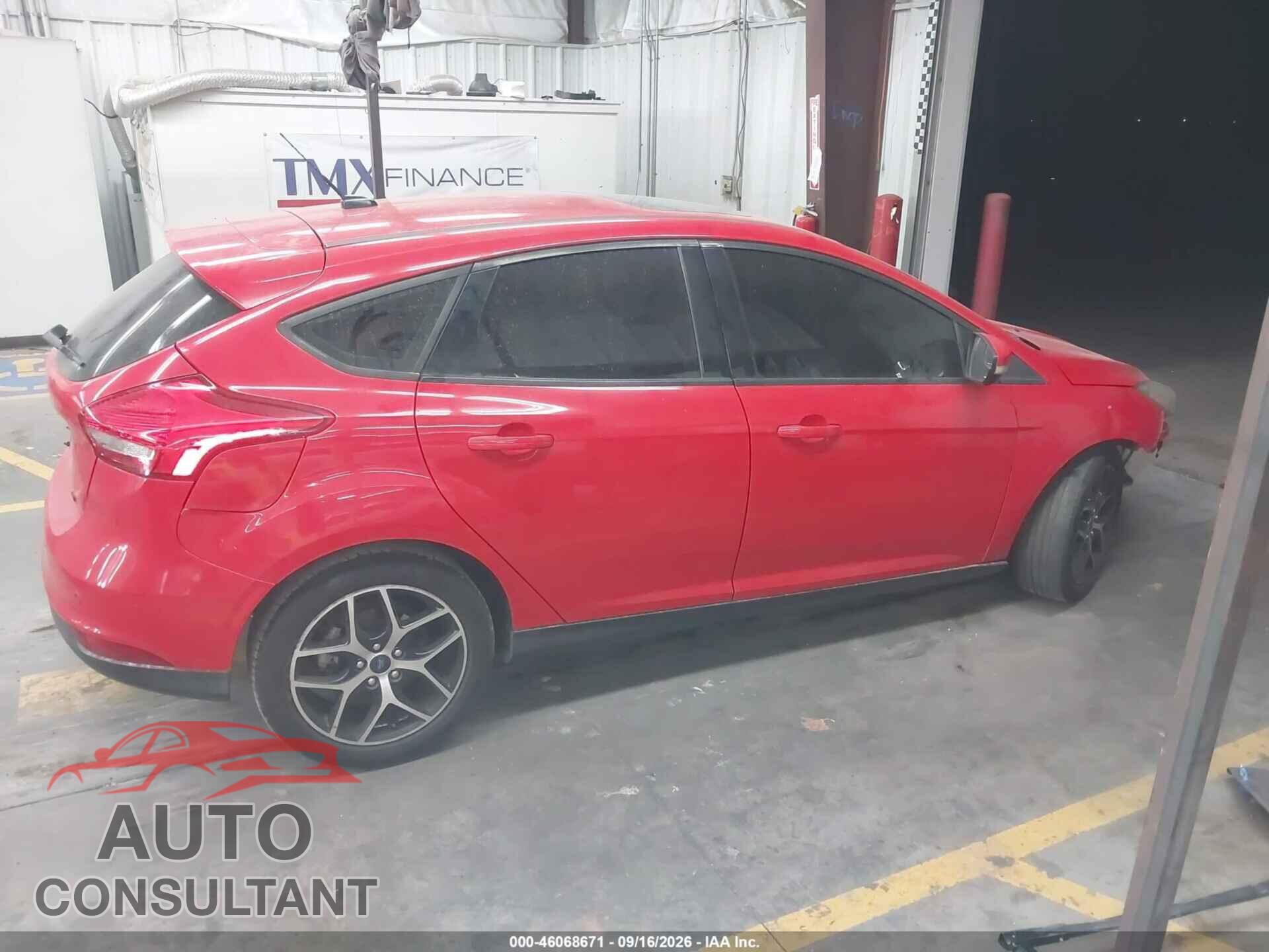 FORD FOCUS 2017 - 1FADP3M21HL295295