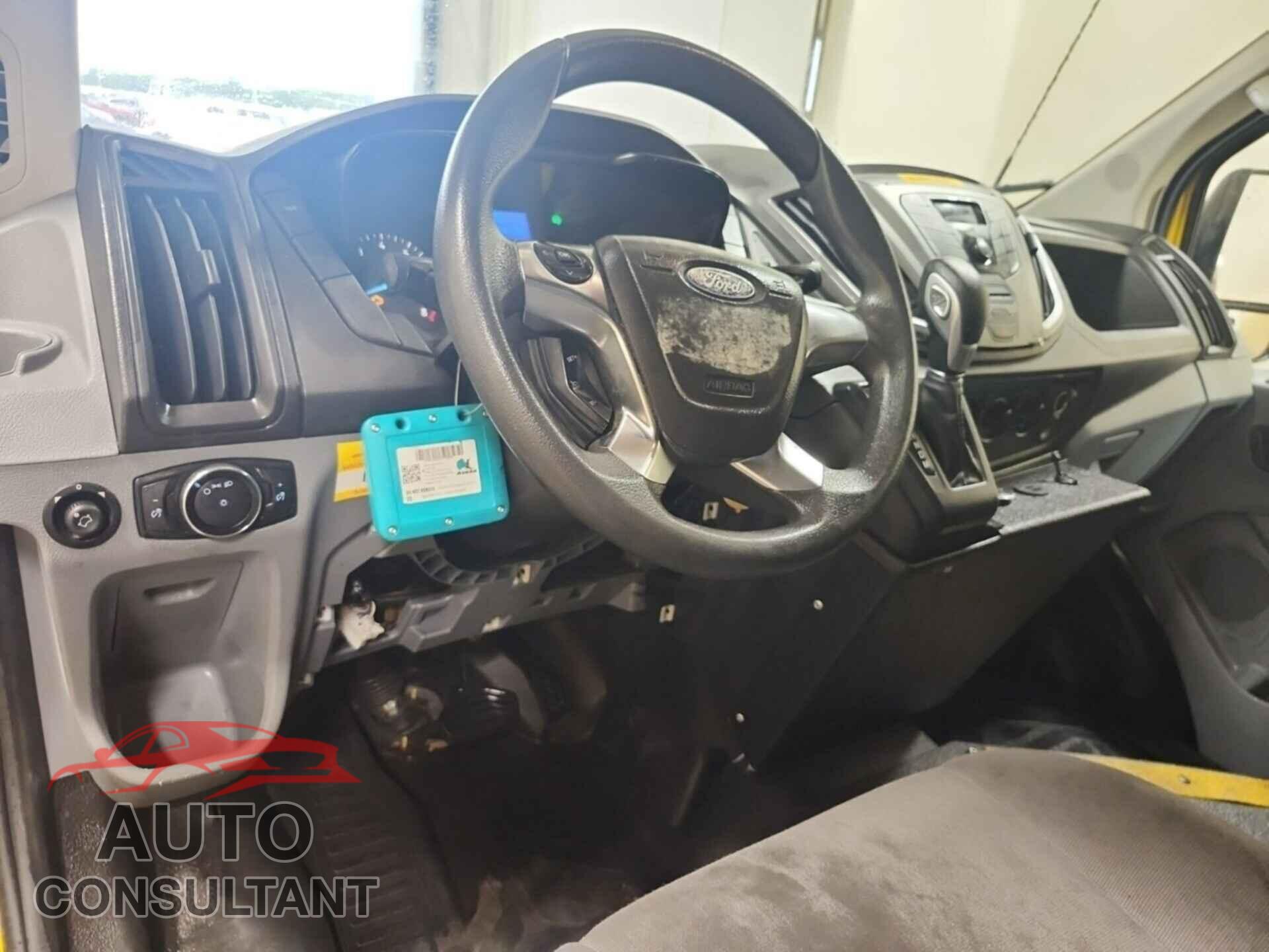 FORD TRANSIT-250 2016 - 1FTKR3XM2GKB35102