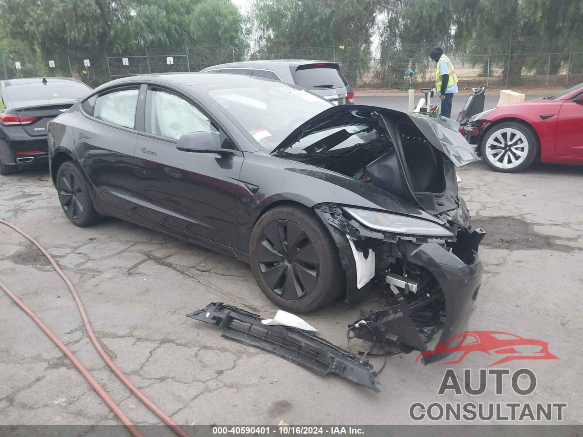 TESLA MODEL 3 2024 - 5YJ3E1EA0RF744072