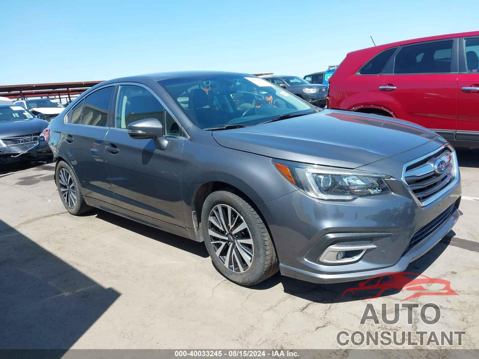 SUBARU LEGACY 2018 - 4S3BNAF64J3004869