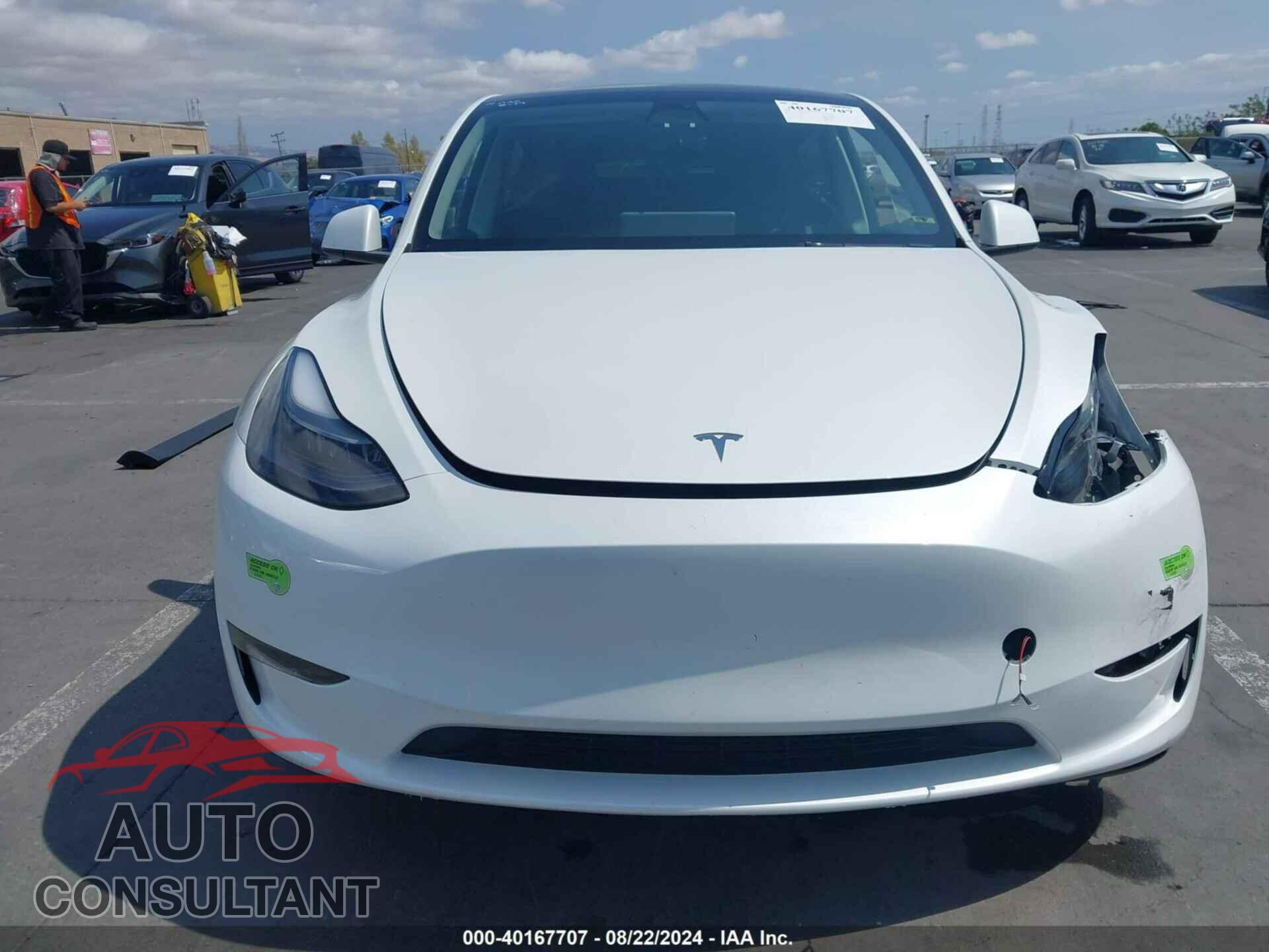 TESLA MODEL Y 2023 - 7SAYGDEEXPF763667