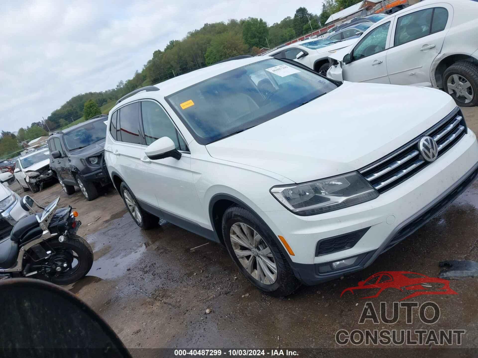 VOLKSWAGEN TIGUAN 2018 - 3VV2B7AX9JM037572