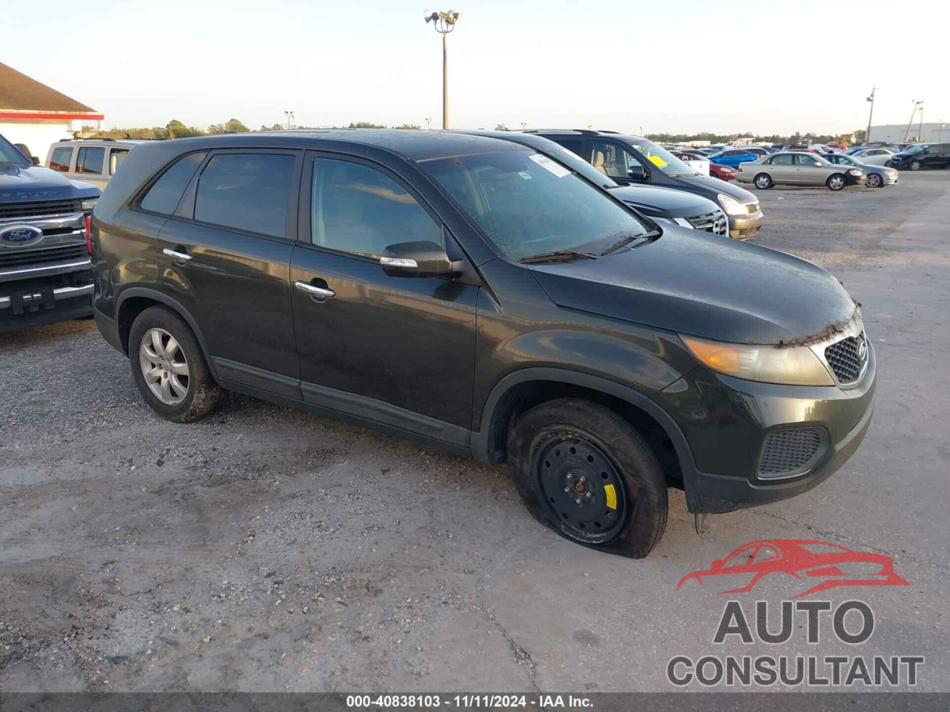 KIA SORENTO 2012 - 5XYKT3A17CG240251