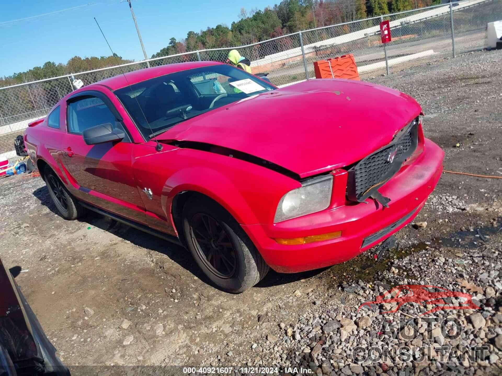 FORD MUSTANG 2009 - 1ZVHT80NX95122026