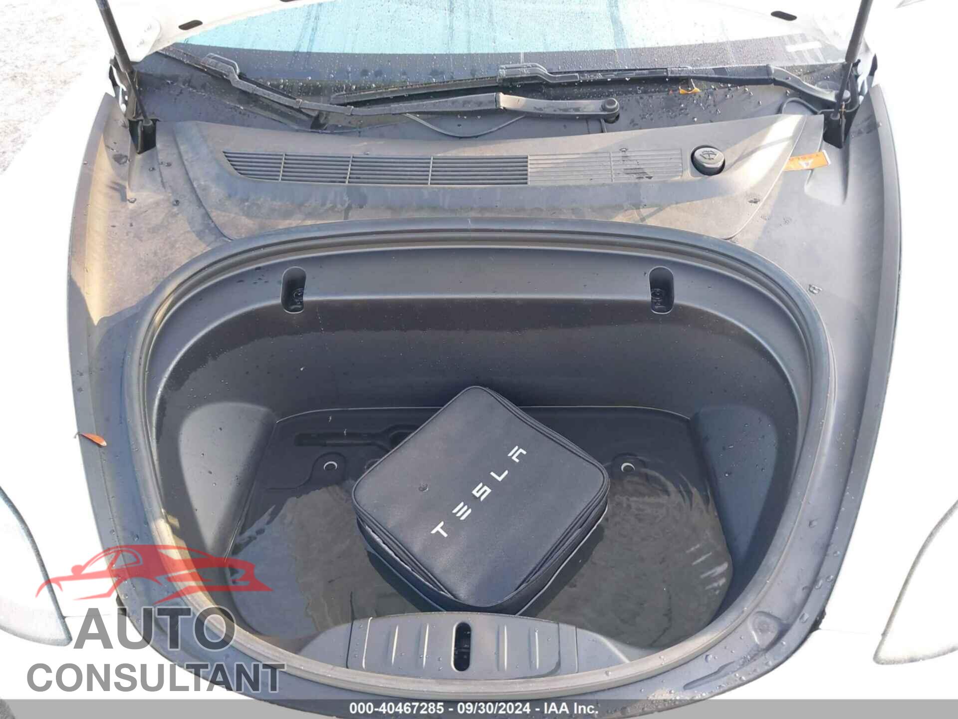 TESLA MODEL 3 2020 - 5YJ3E1EC5LF587115