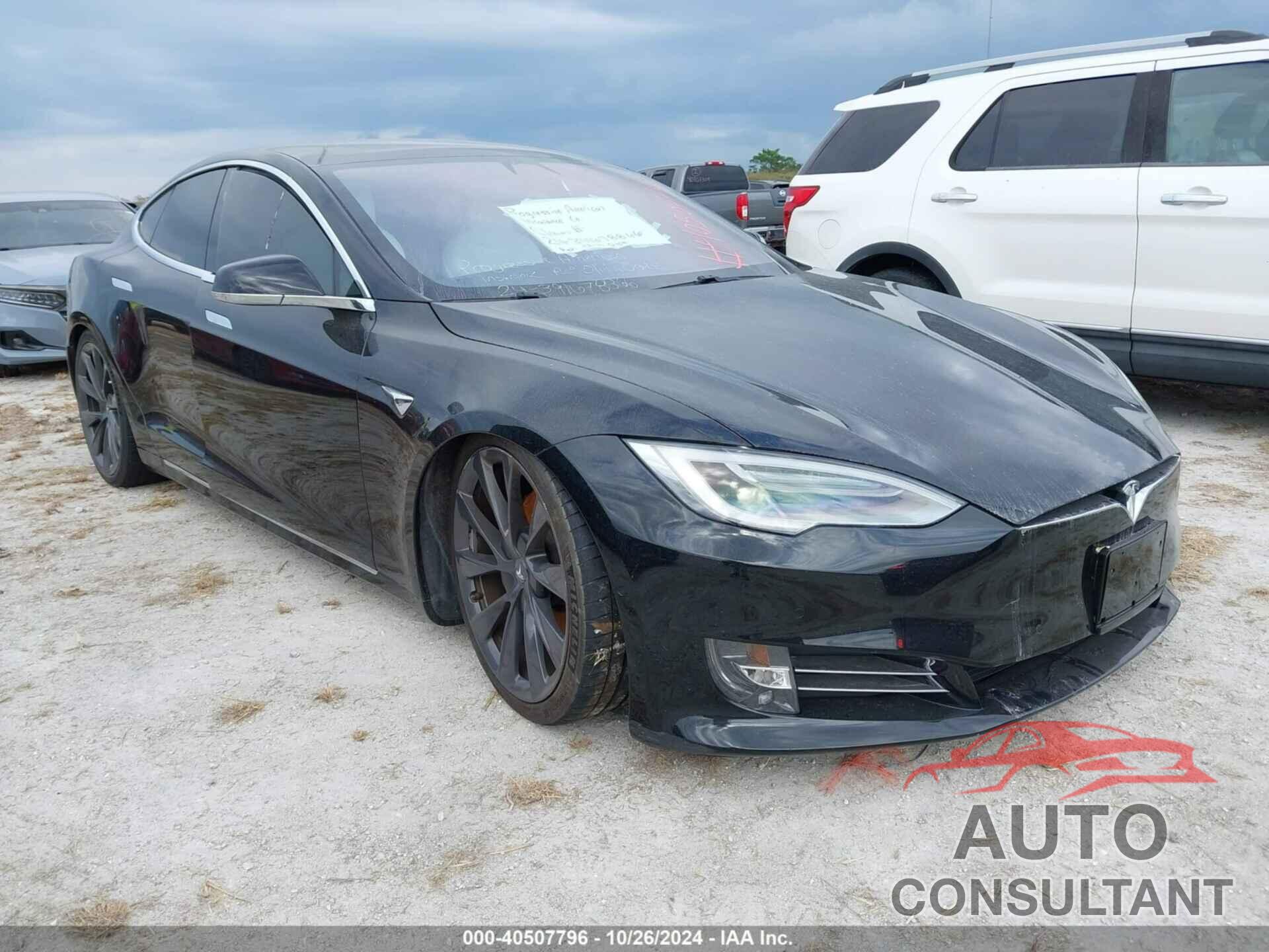 TESLA MODEL S 2020 - 5YJSA1E43LF358982