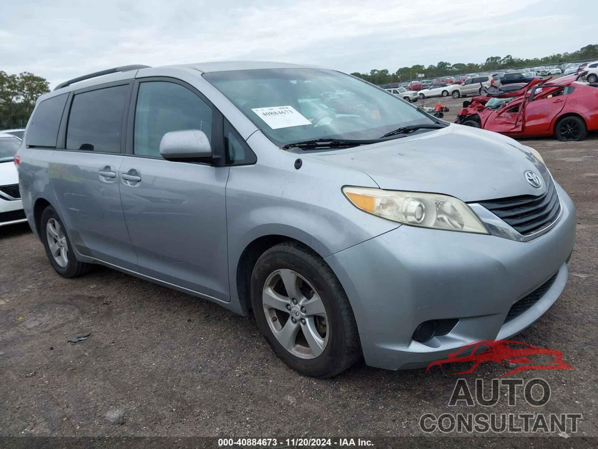 TOYOTA SIENNA 2011 - 5TDKK3DC8BS013541