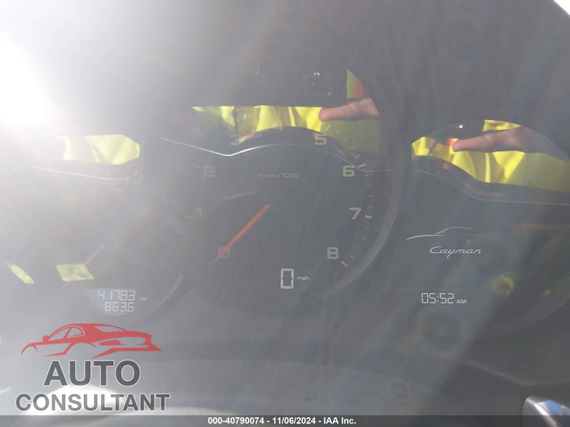 PORSCHE 718 CAYMAN 2018 - WP0AA2A80JS260082