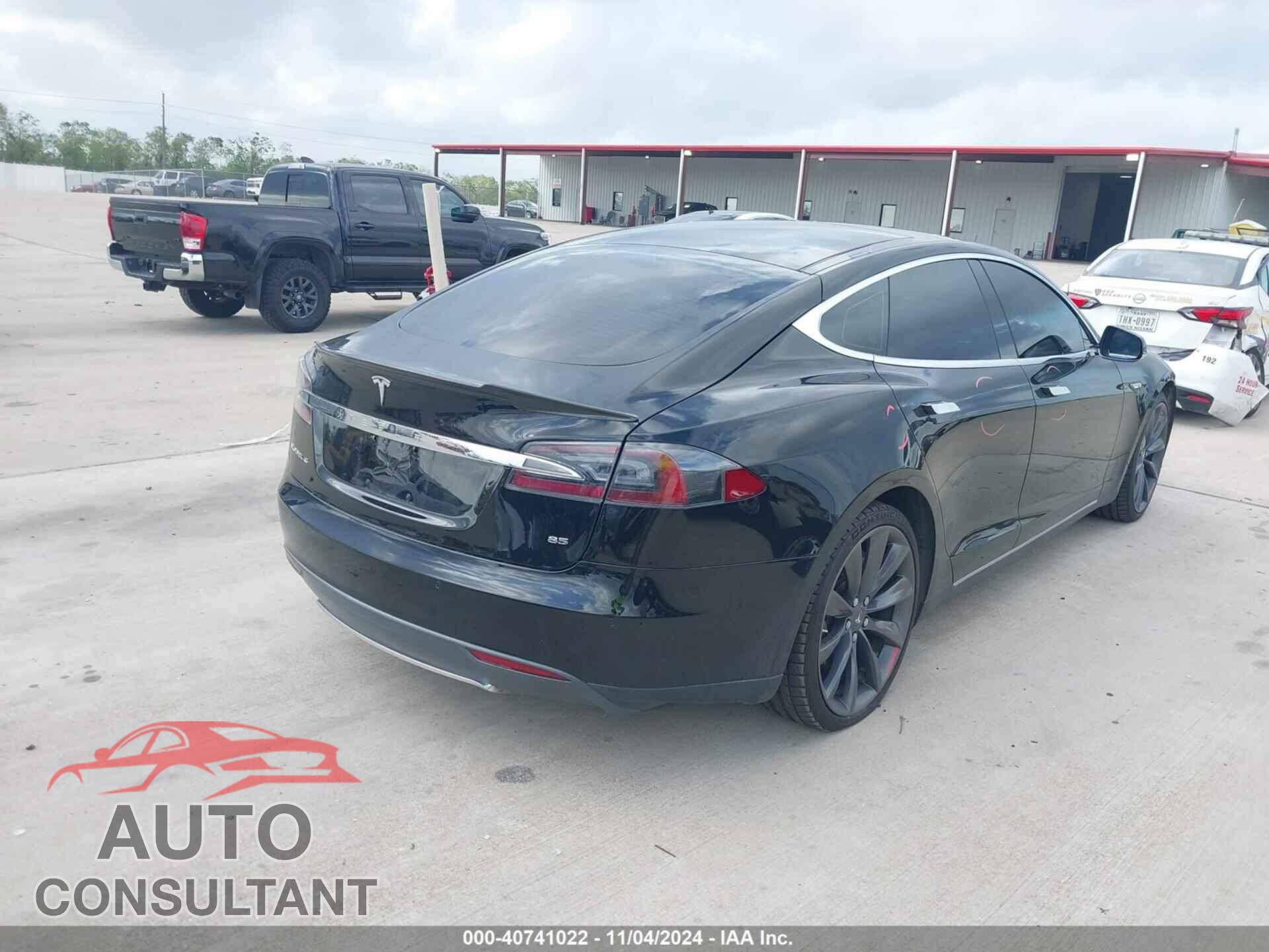 TESLA MODEL S 2013 - 5YJSA1CN3DFP19852