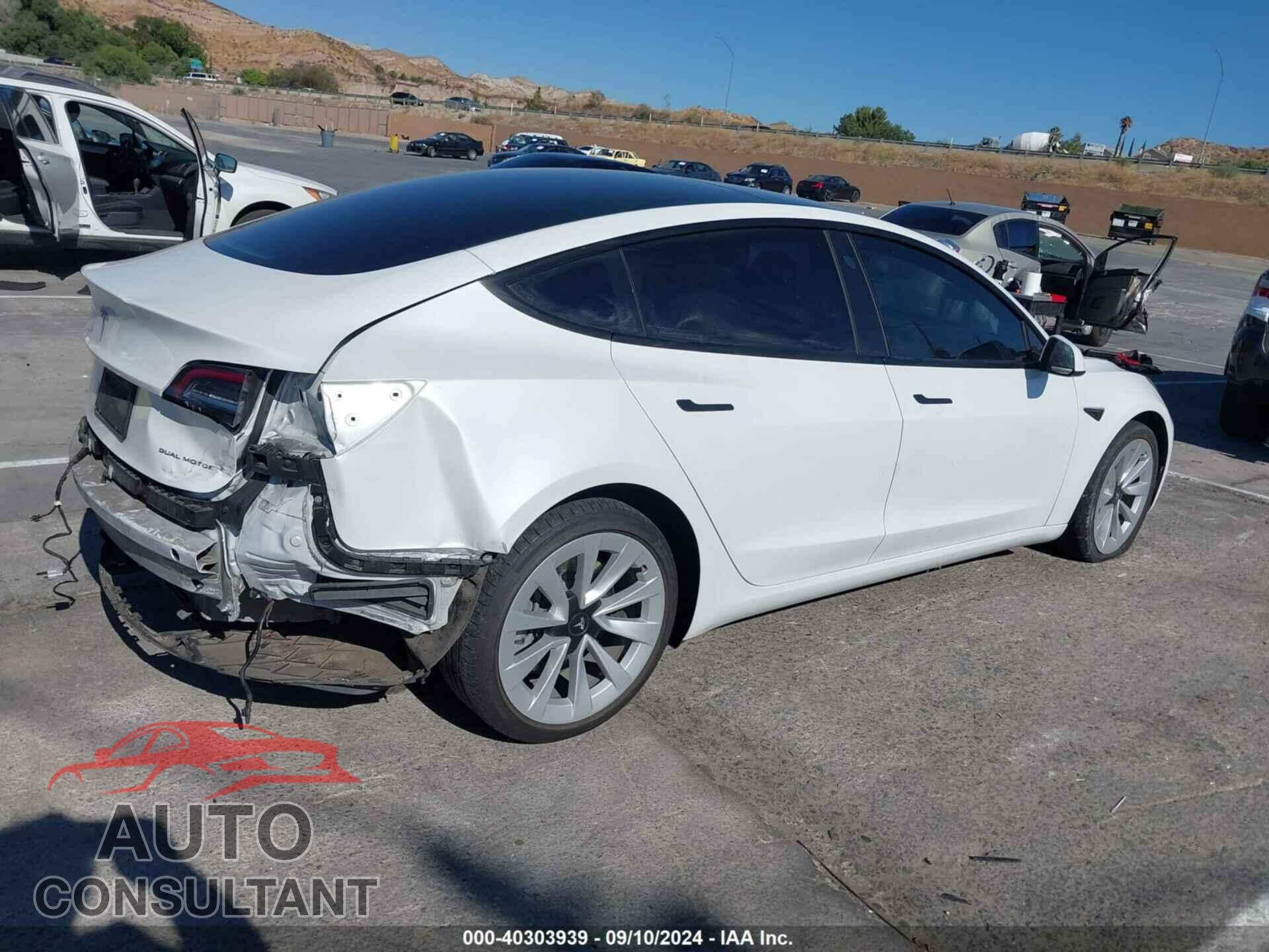 TESLA MODEL 3 2022 - 5YJ3E1EBXNF299634