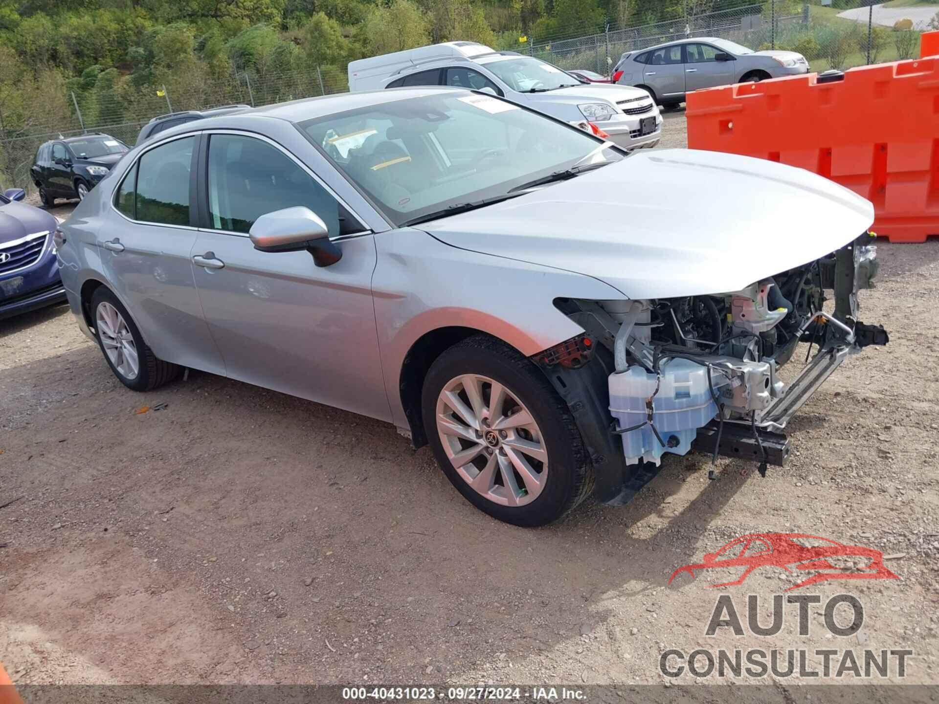 TOYOTA CAMRY 2021 - 4T1C11AK5MU583112