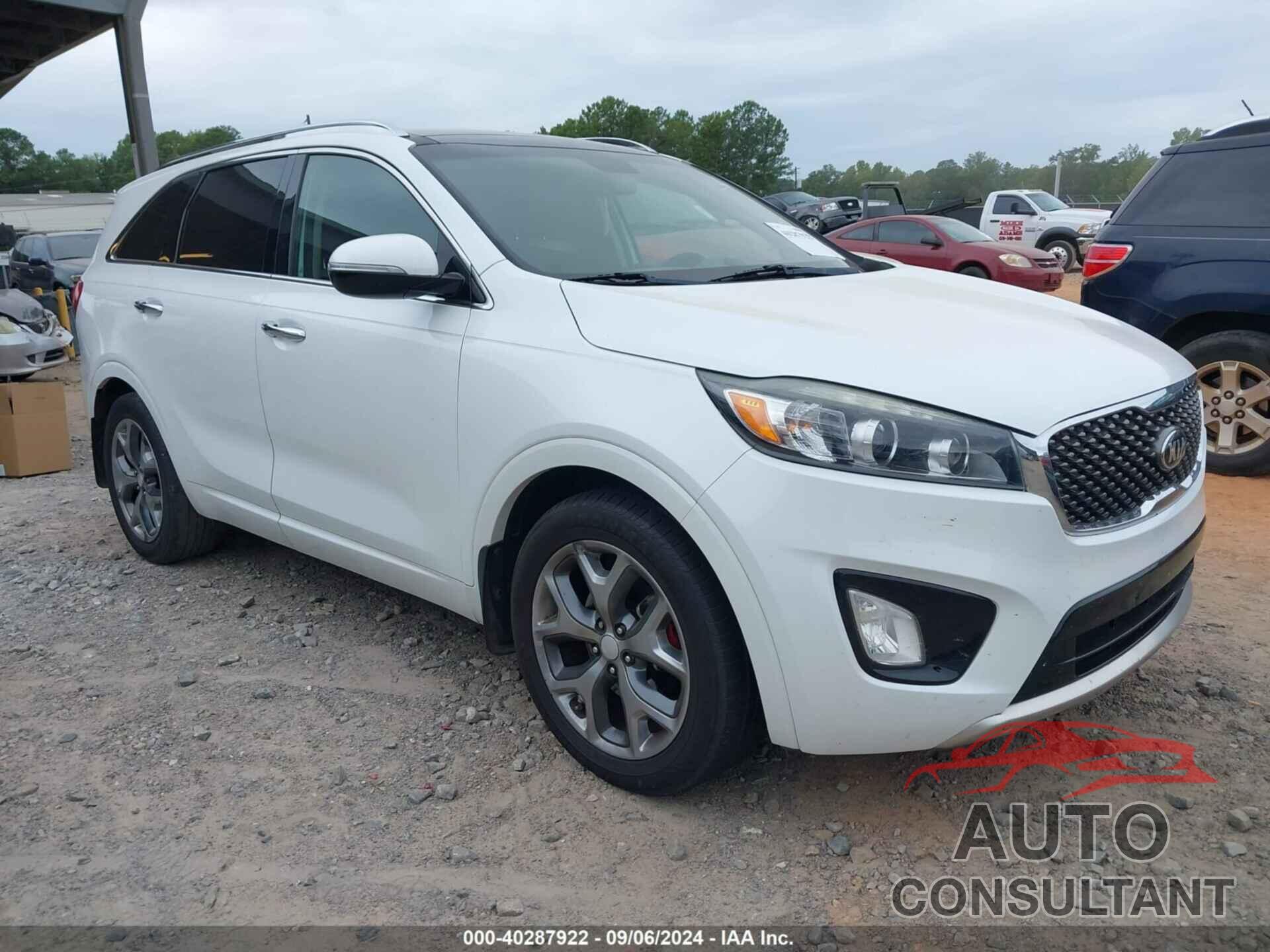 KIA SORENTO 2017 - 5XYPK4A52HG308254