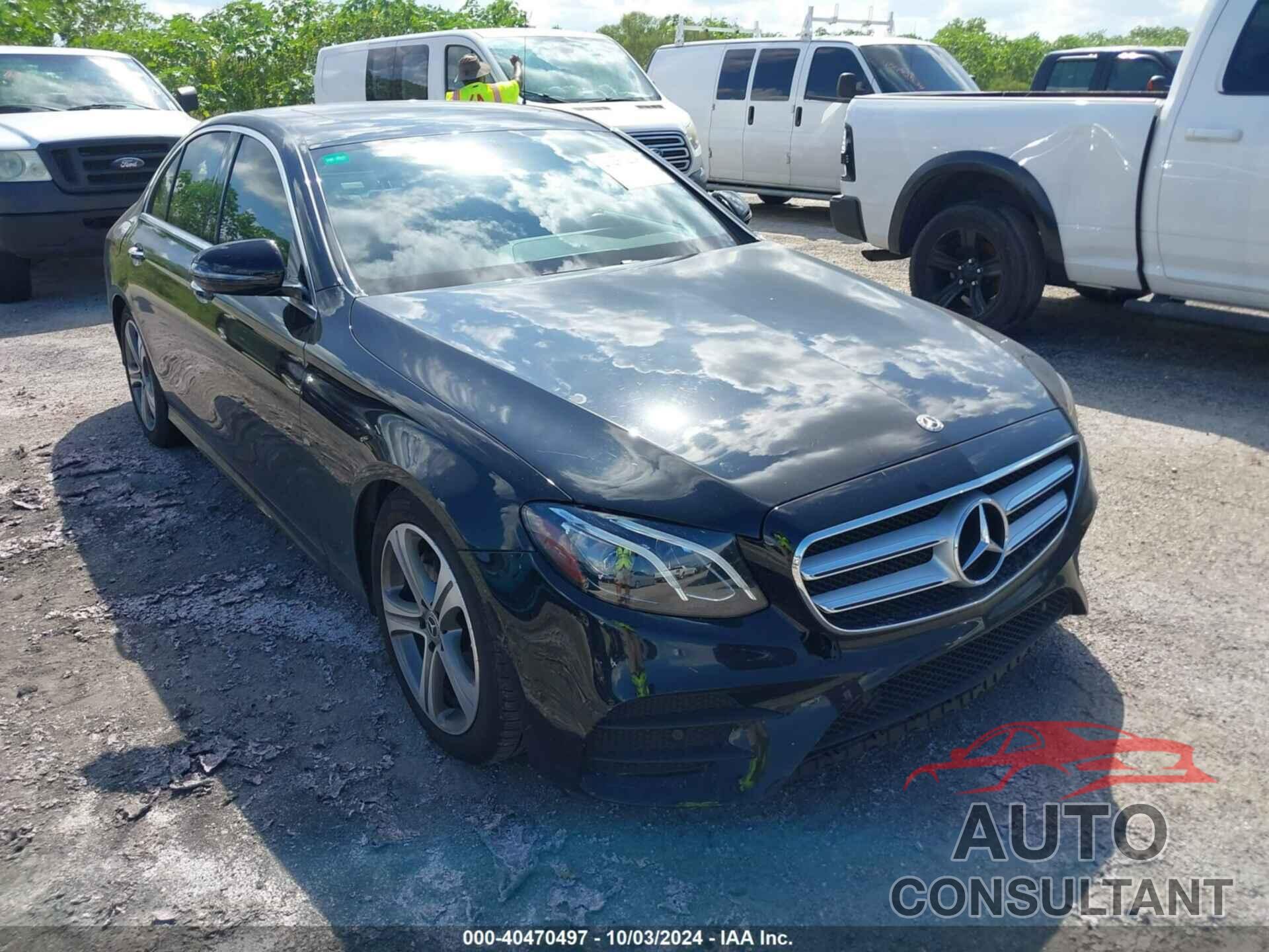 MERCEDES-BENZ E 2018 - WDDZF4JB5JA384212
