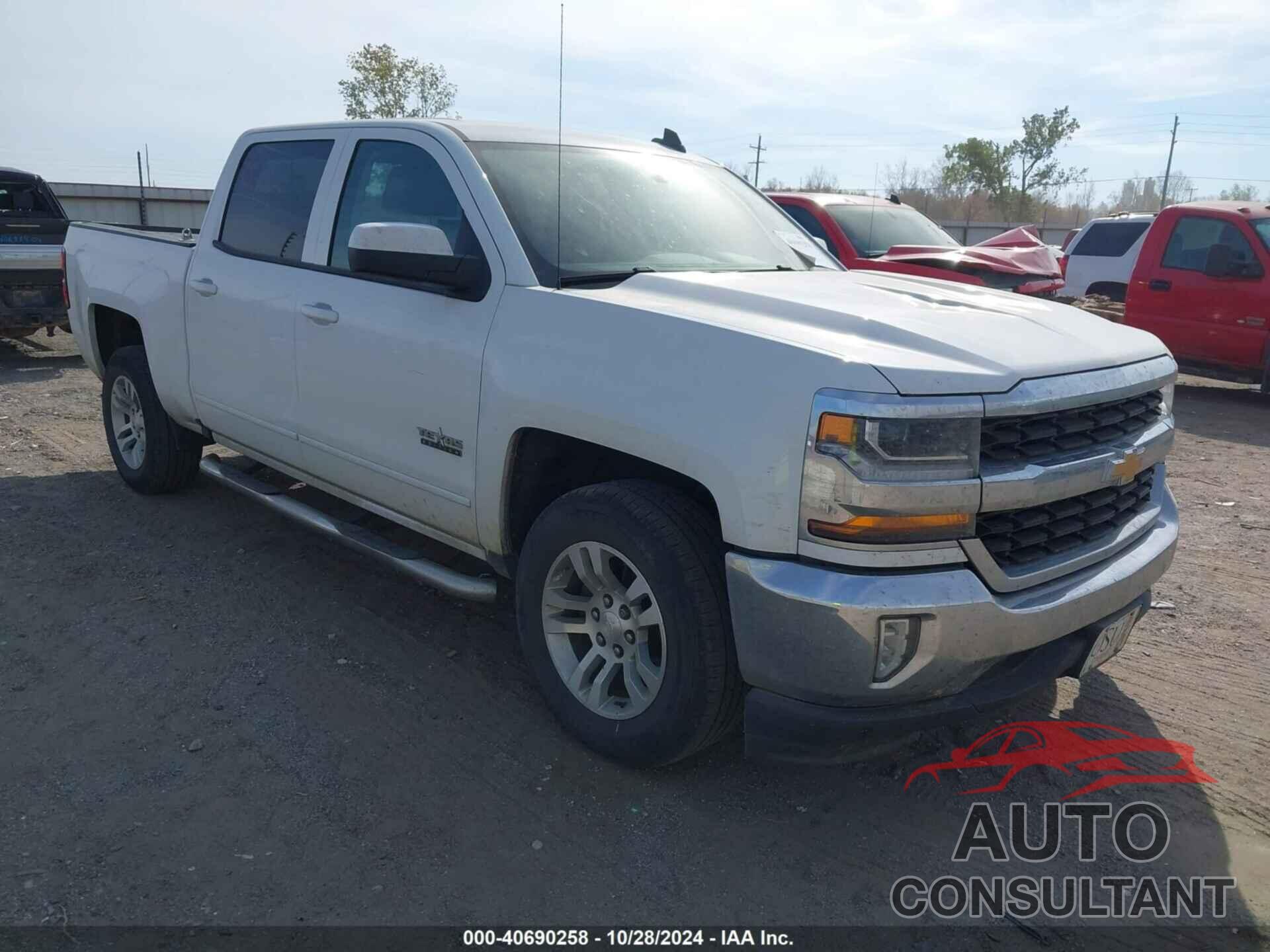 CHEVROLET SILVERADO 1500 2018 - 3GCPCRECXJG587849