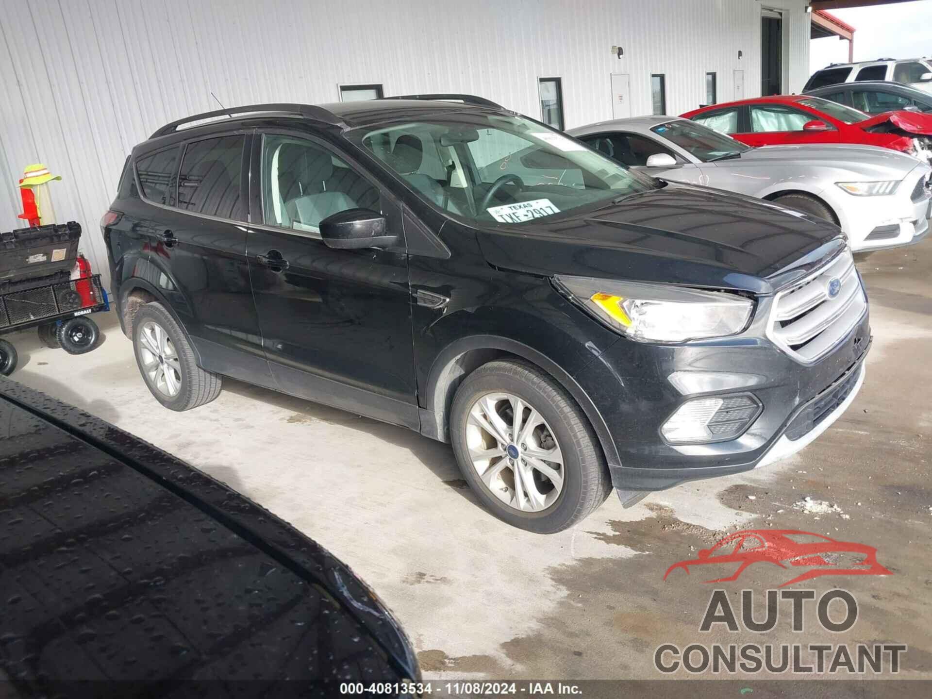 FORD ESCAPE 2018 - 1FMCU0GD3JUB41208