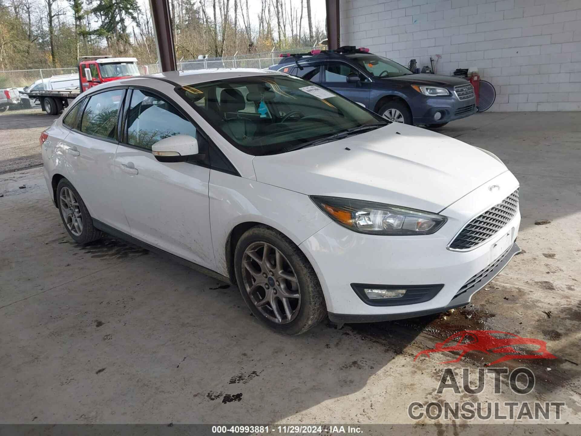 FORD FOCUS 2015 - 1FADP3F2XFL275718