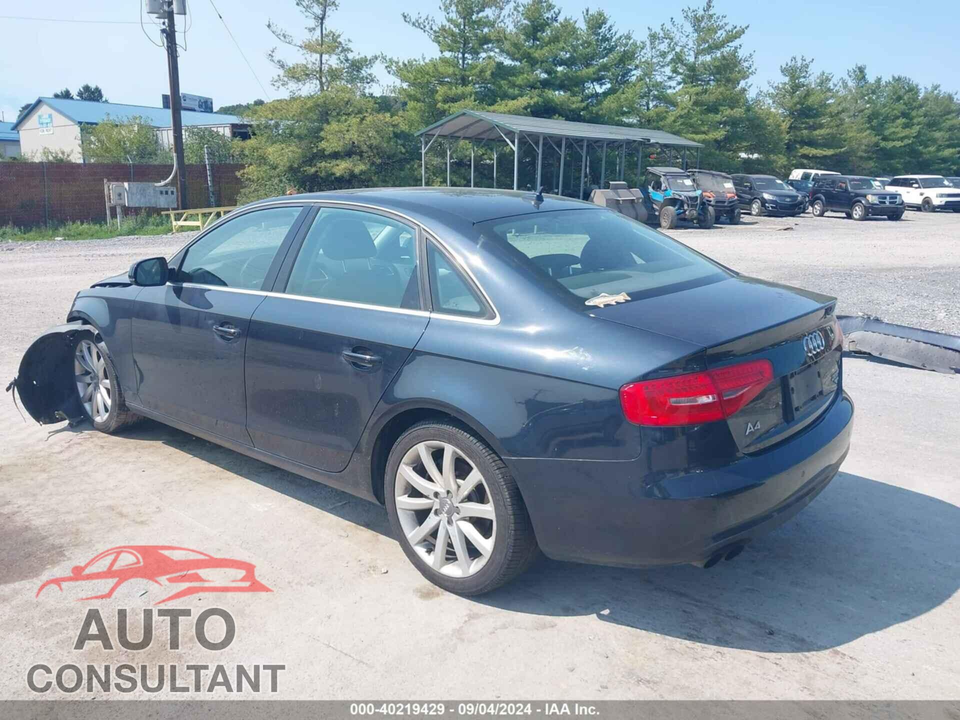 AUDI A4 2013 - WAUFFAFL9DN048392