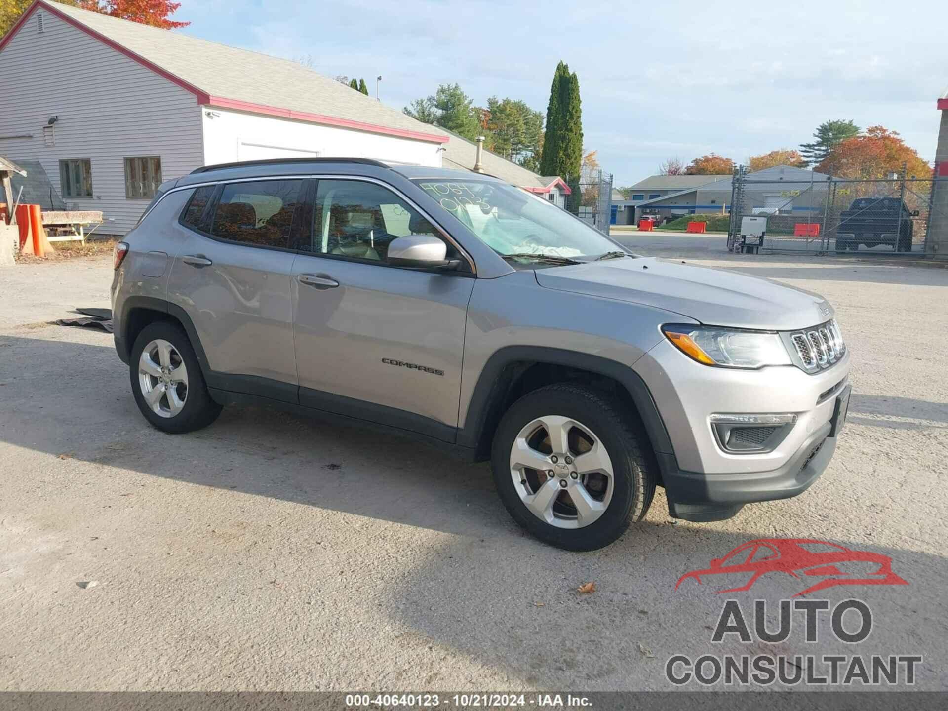 JEEP COMPASS 2018 - 3C4NJDBB2JT221998