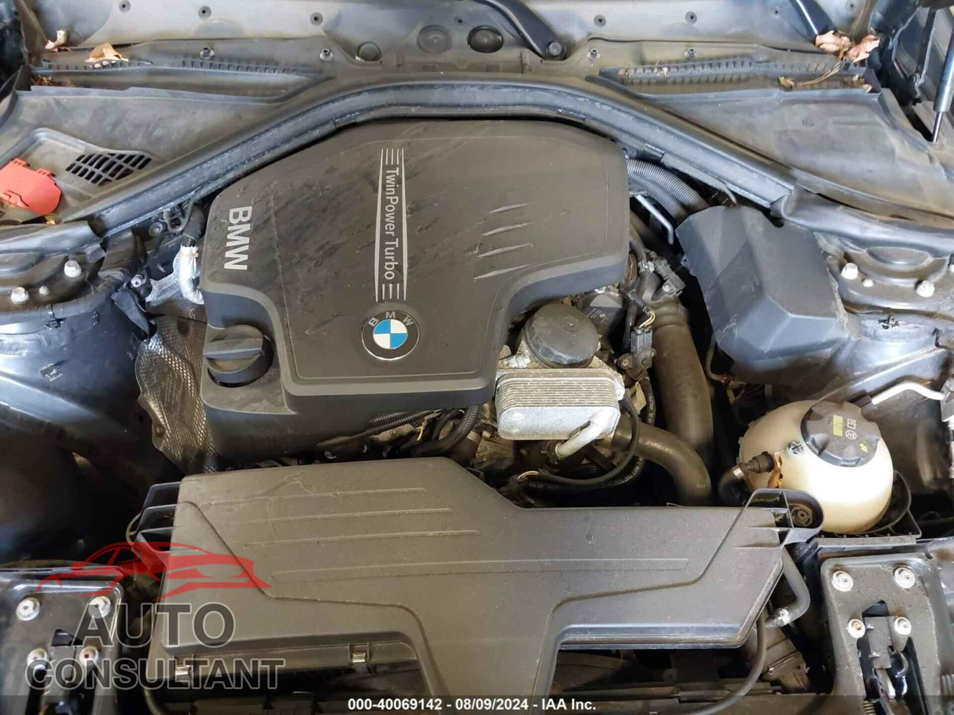 BMW 320I 2016 - WBA8E5G5XGNU19387