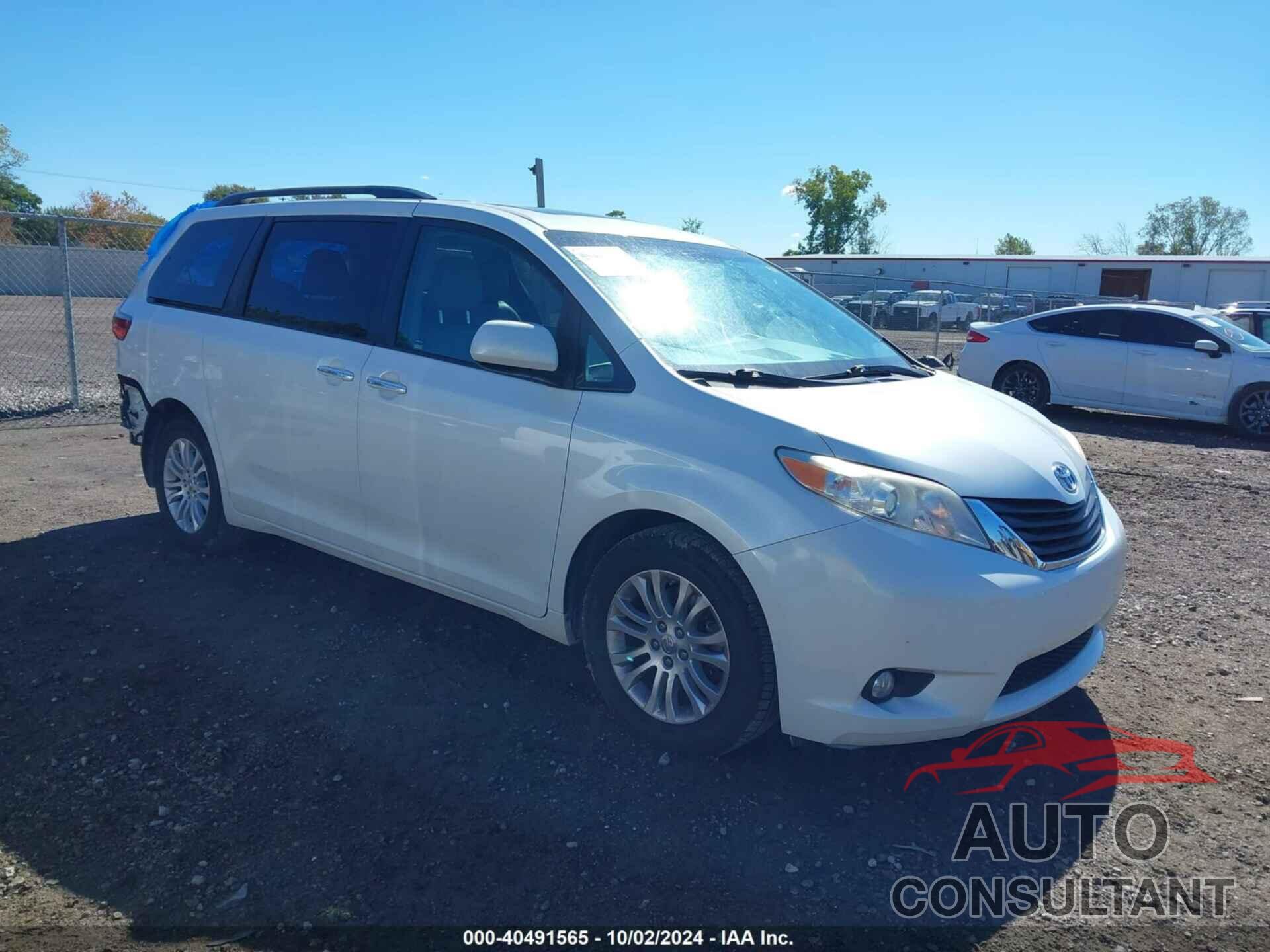 TOYOTA SIENNA 2016 - 5TDYK3DC7GS718154