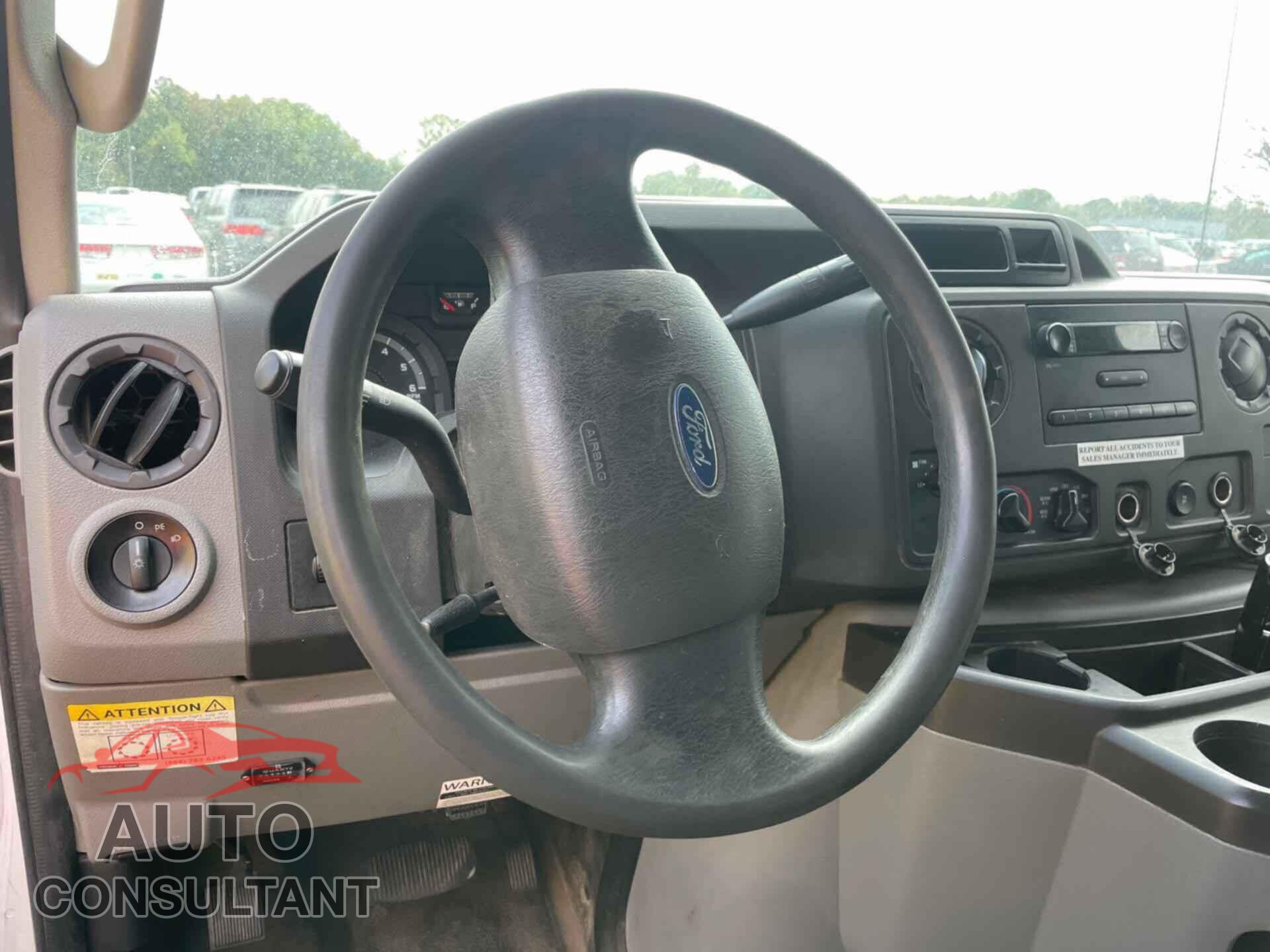 FORD ECONOLINE 2017 - 1FDXE4FS0HDC69602