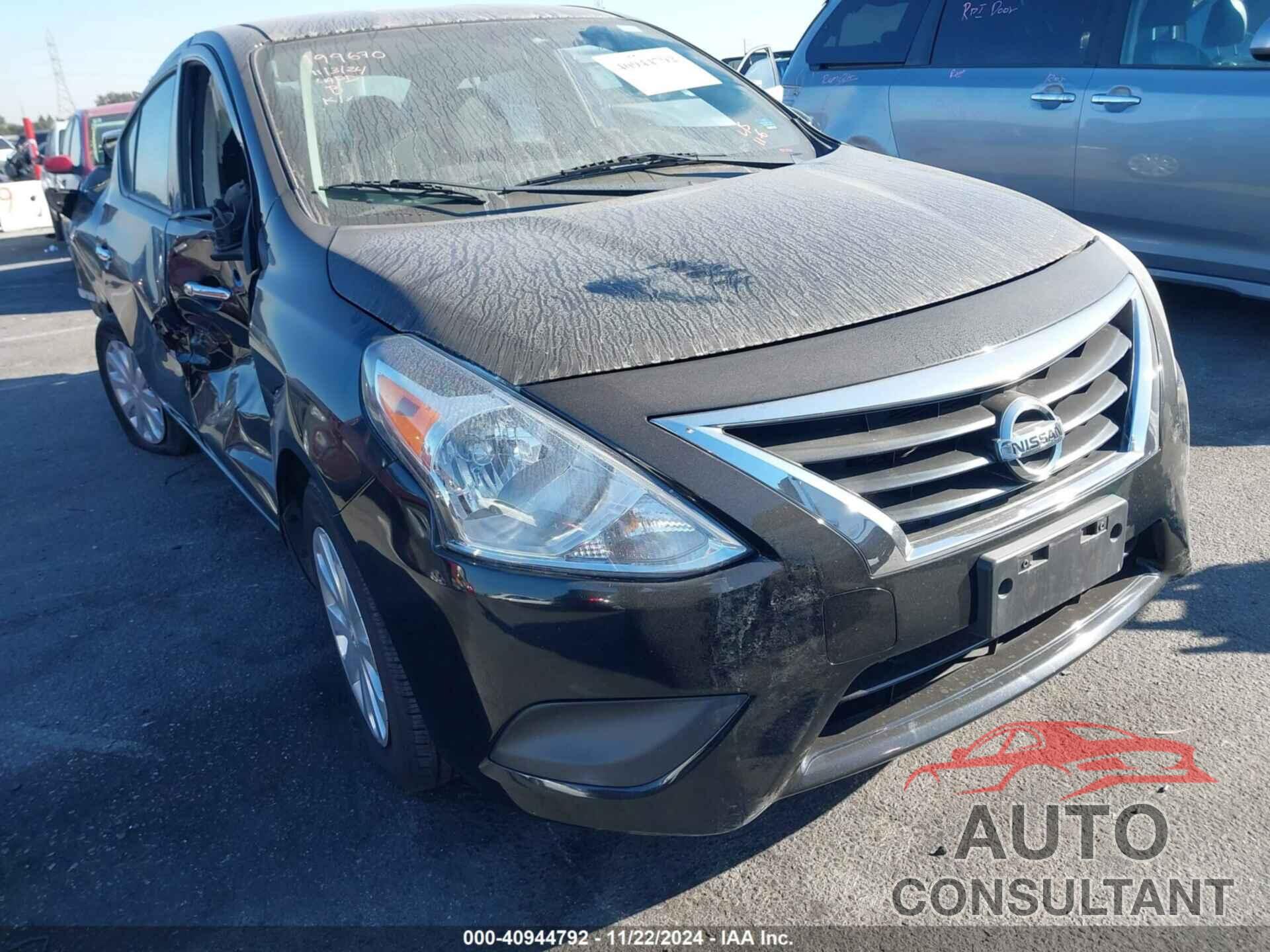 NISSAN VERSA 2018 - 3N1CN7AP1JL850973