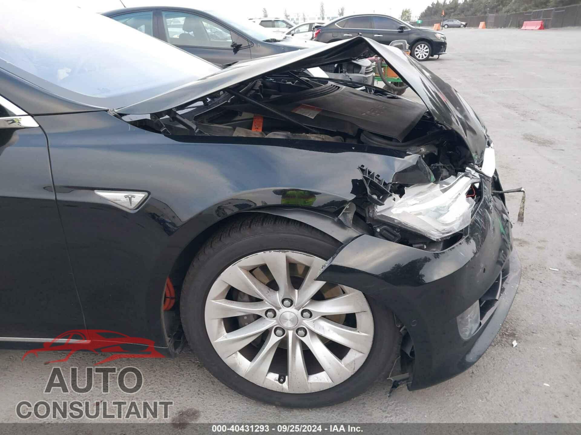 TESLA MODEL S 2016 - 5YJSA1E17GF141642