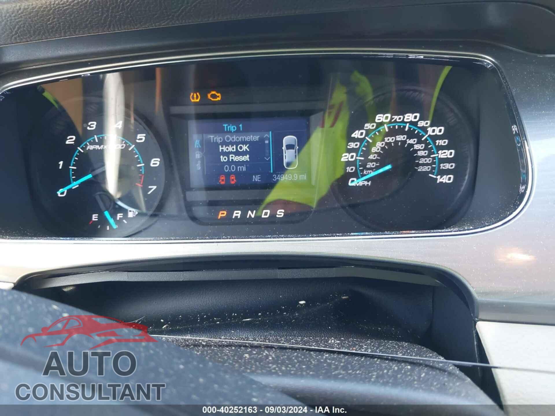 FORD TAURUS 2017 - 1FAHP2E86HG144296