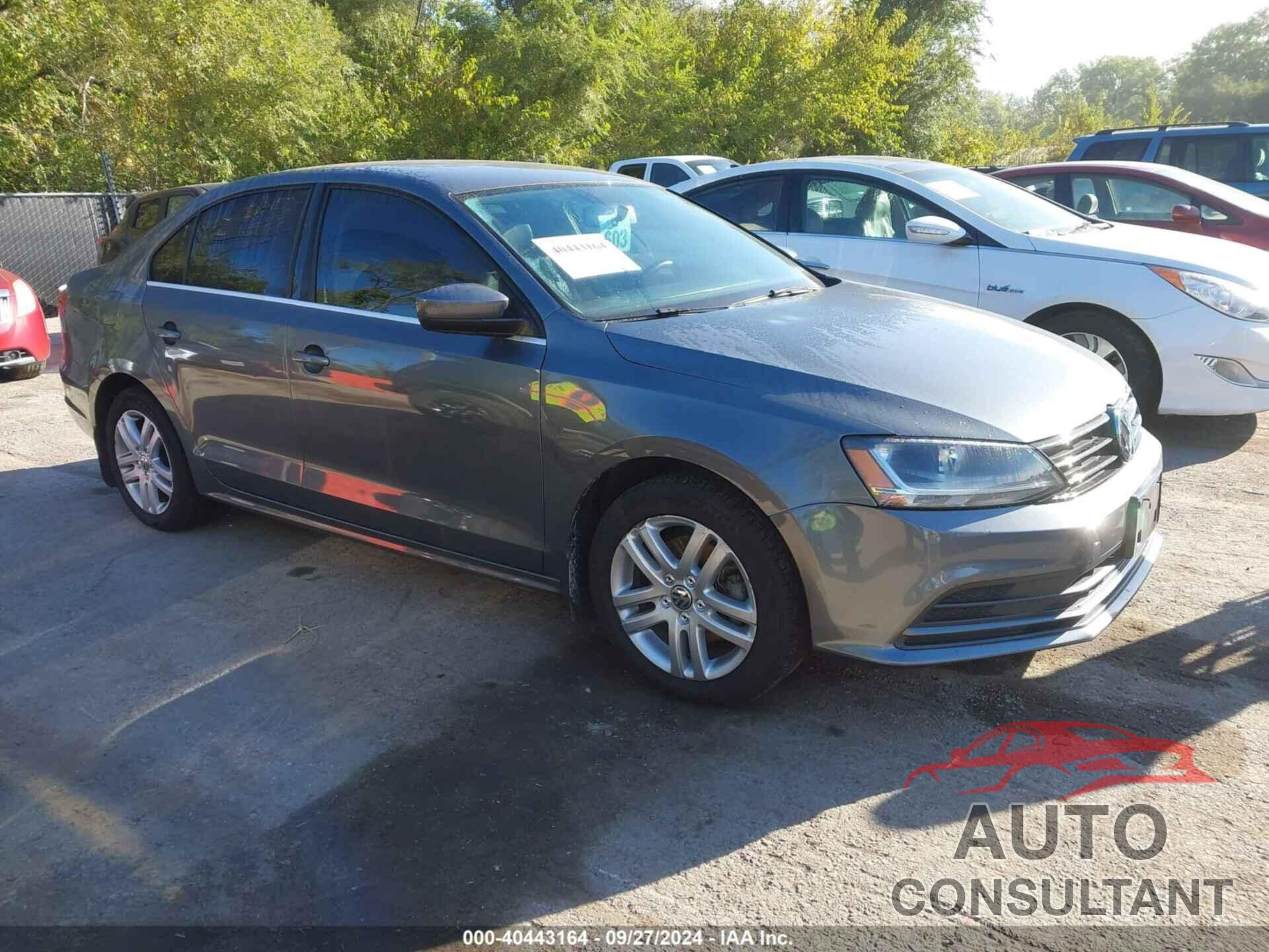 VOLKSWAGEN JETTA 2017 - 3VW2B7AJ8HM228255