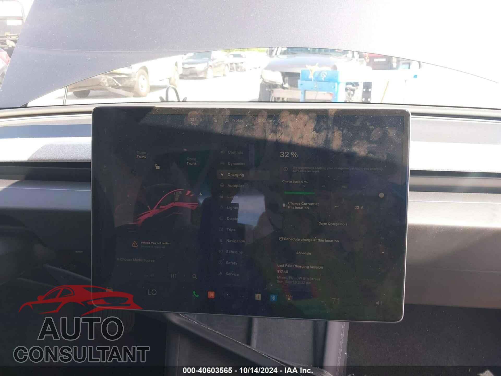 TESLA MODEL 3 2024 - 5YJ3E1EA8RF833176