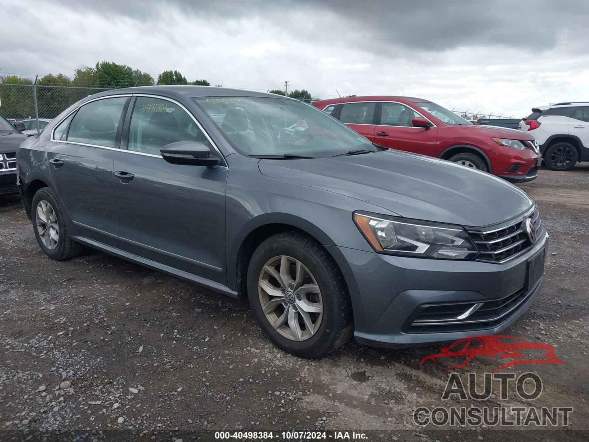 VOLKSWAGEN PASSAT 2017 - 1VWAT7A39HC021692