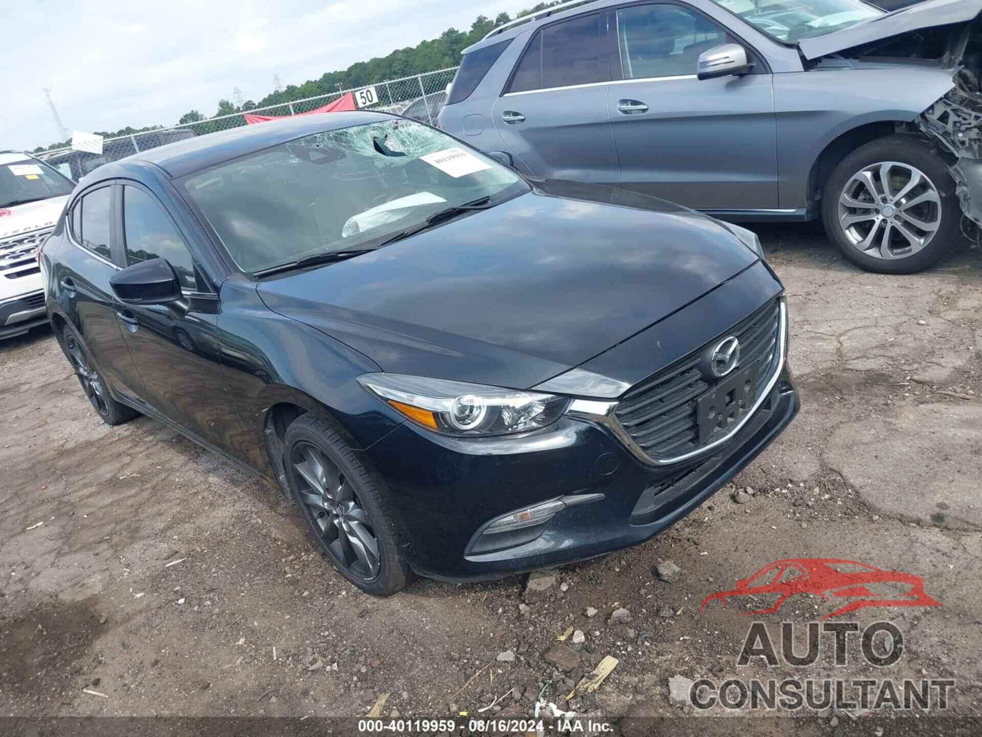 MAZDA MAZDA3 2018 - 3MZBN1V32JM203101