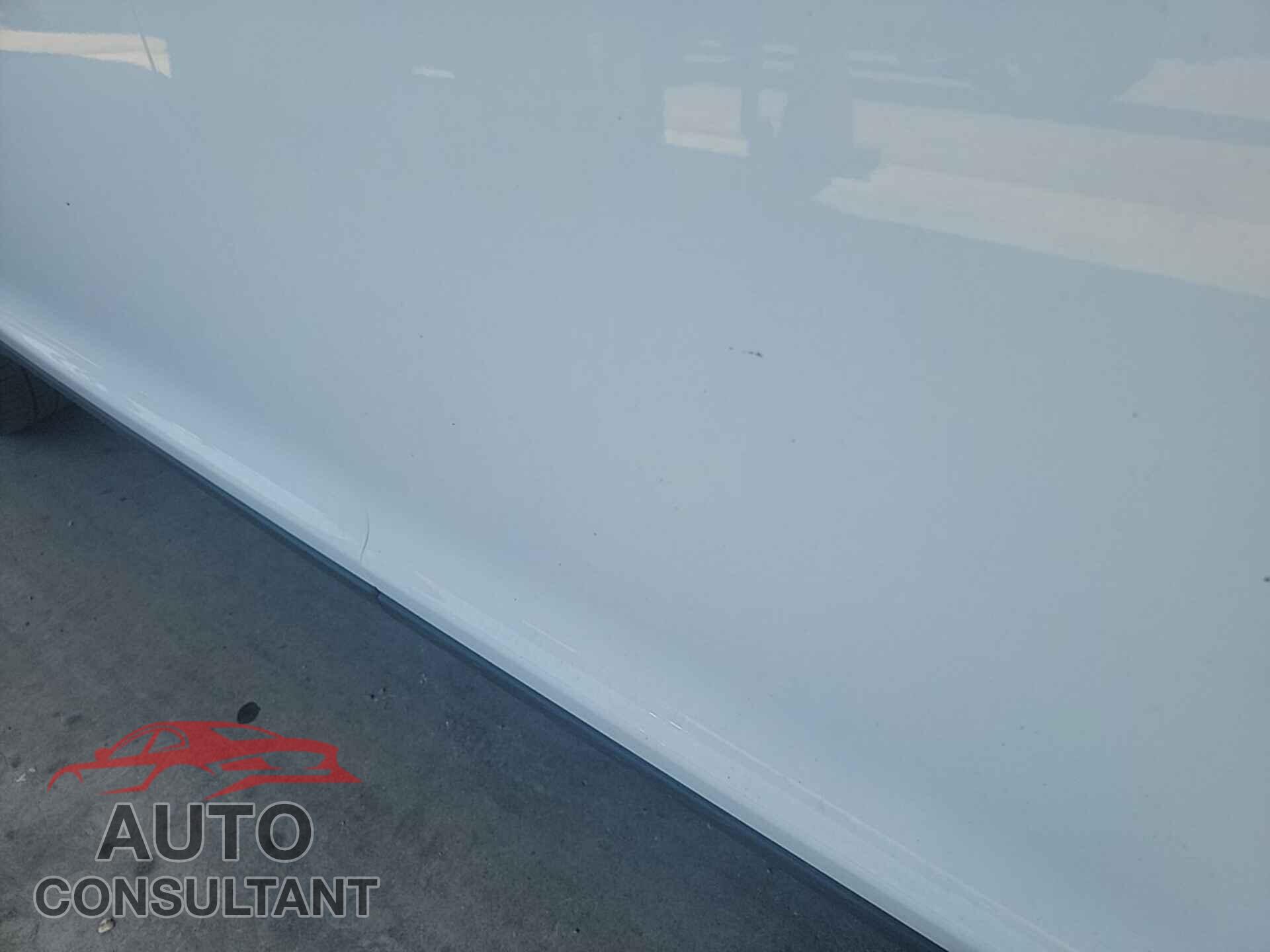FORD TAURUS 2019 - 1FAHP2E8XKG100261