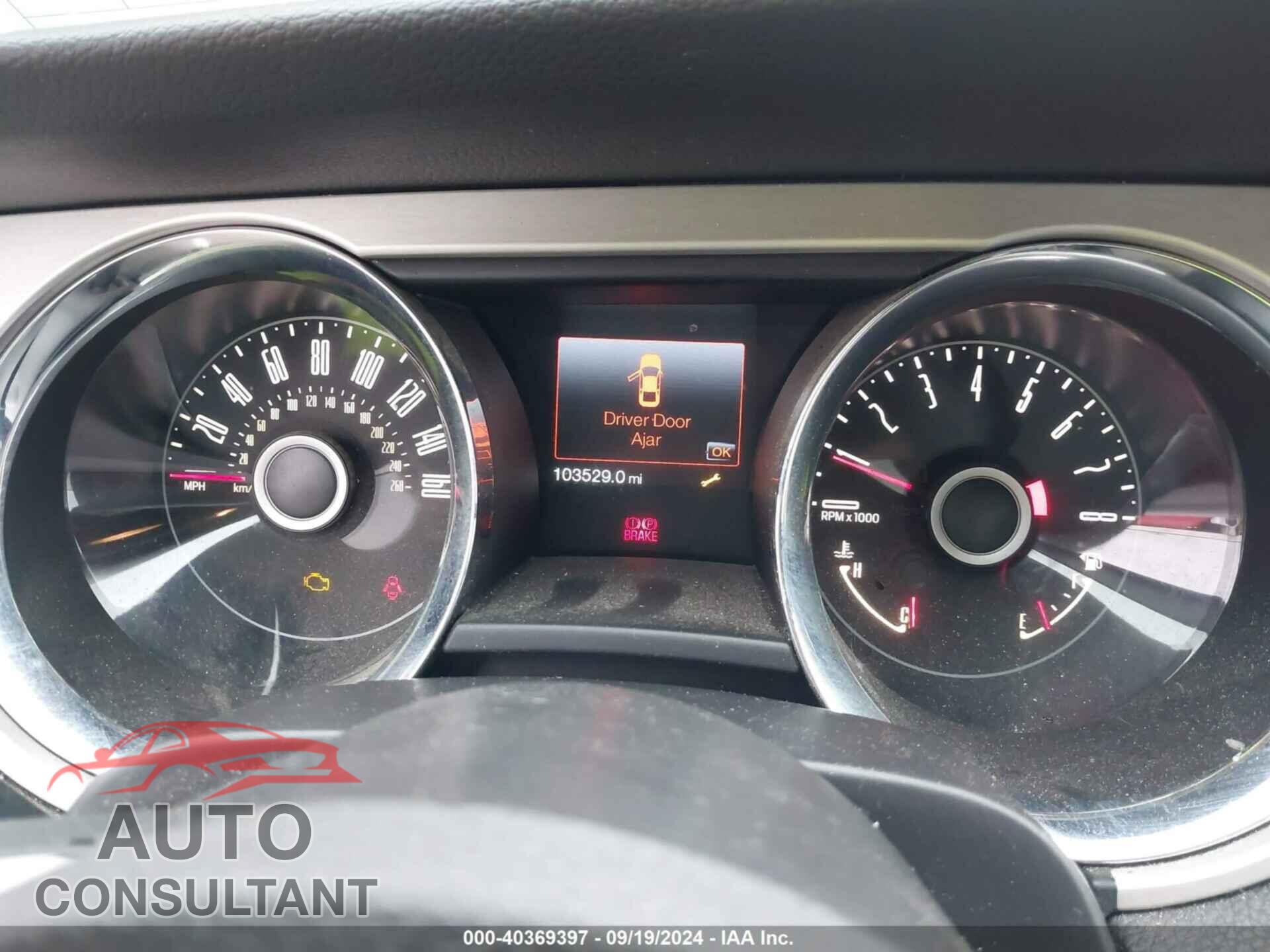 FORD MUSTANG 2014 - 1ZVBP8AM4E5205400