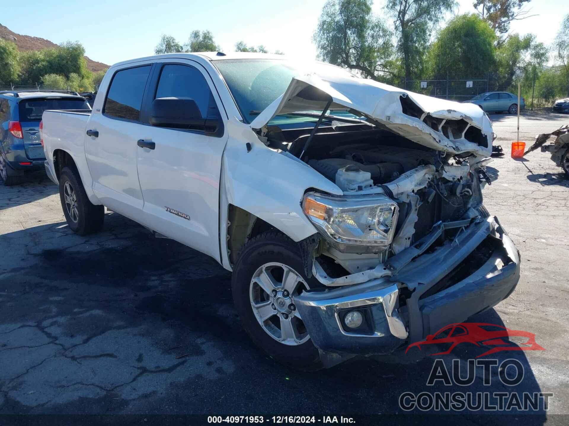 TOYOTA TUNDRA 2016 - 5TFEM5F19GX105967