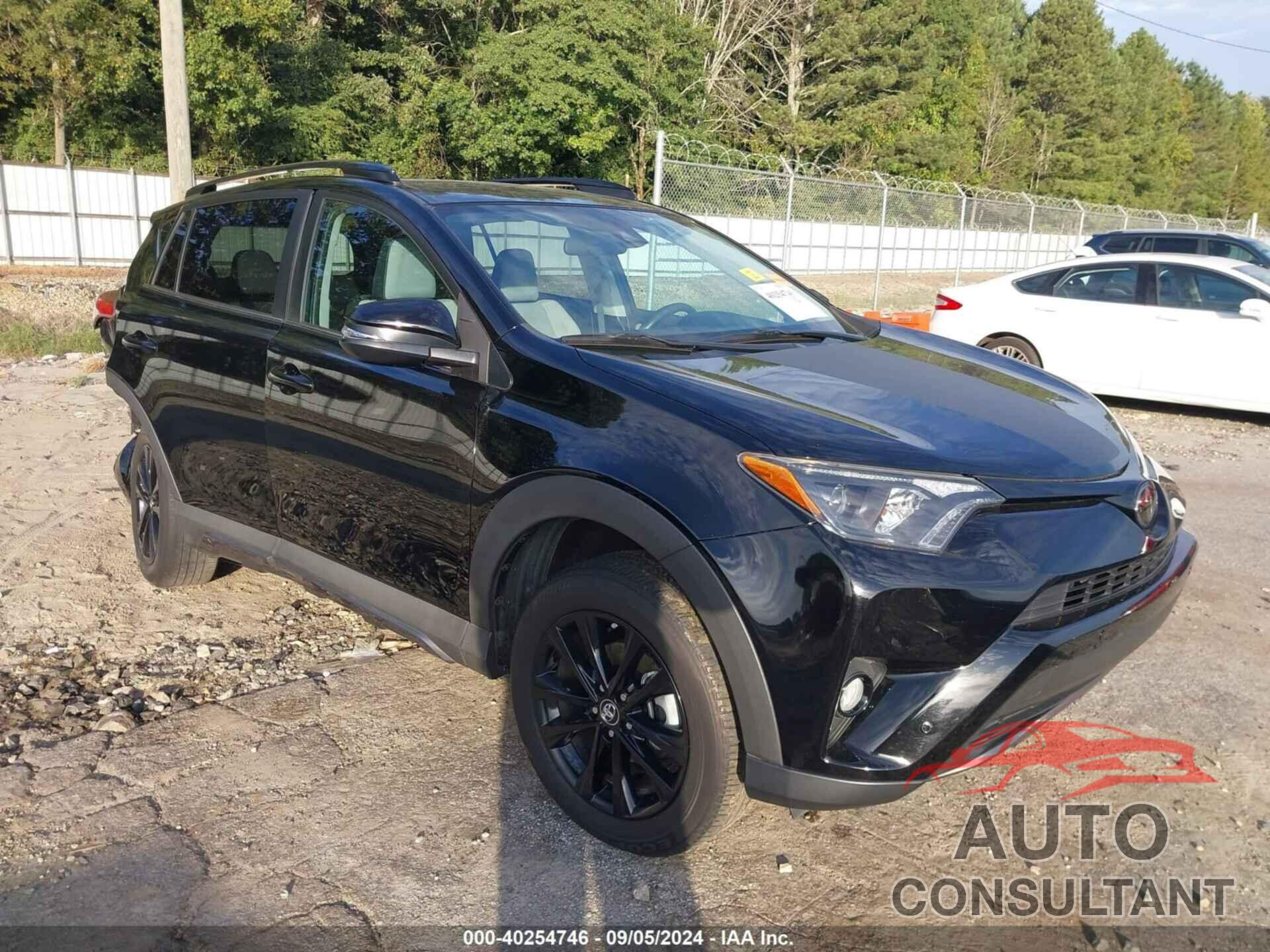 TOYOTA RAV4 2018 - 2T3RFREV5JW786048