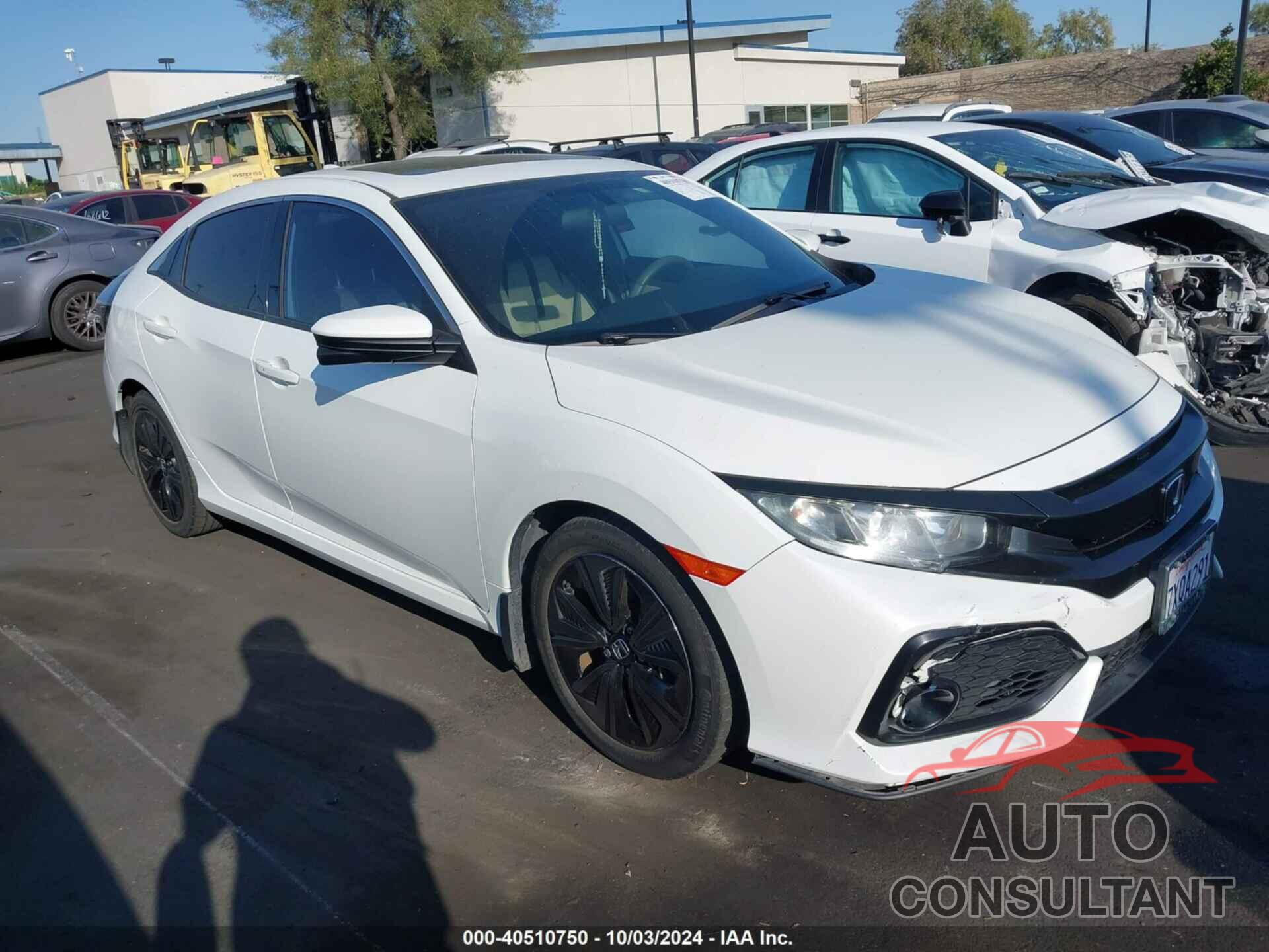 HONDA CIVIC 2017 - SHHFK7H58HU411364