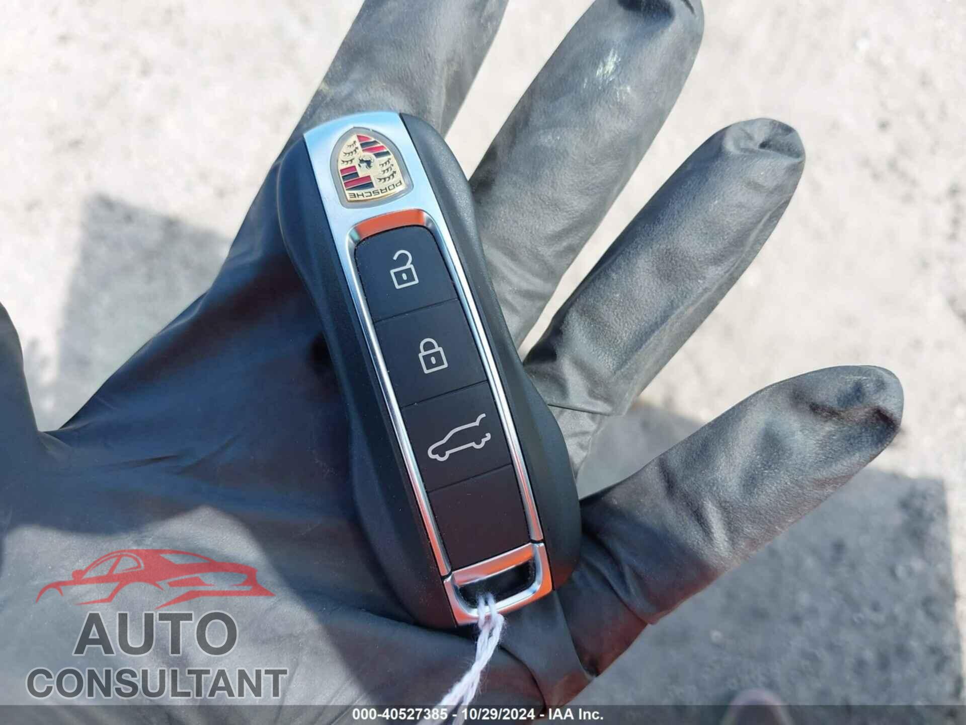 PORSCHE CAYENNE COUPE 2024 - WP1BK2AY8RDA72197