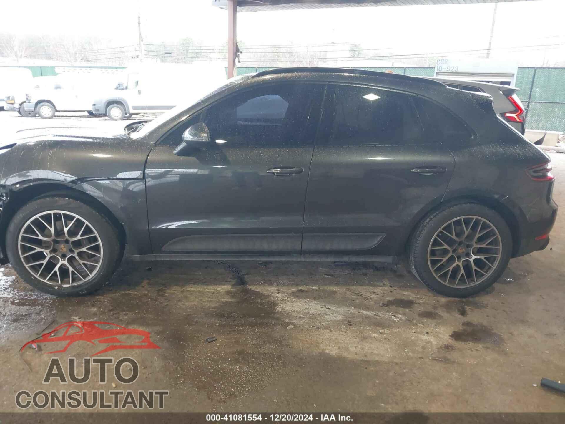 PORSCHE MACAN 2018 - WP1AA2A57JLB14924