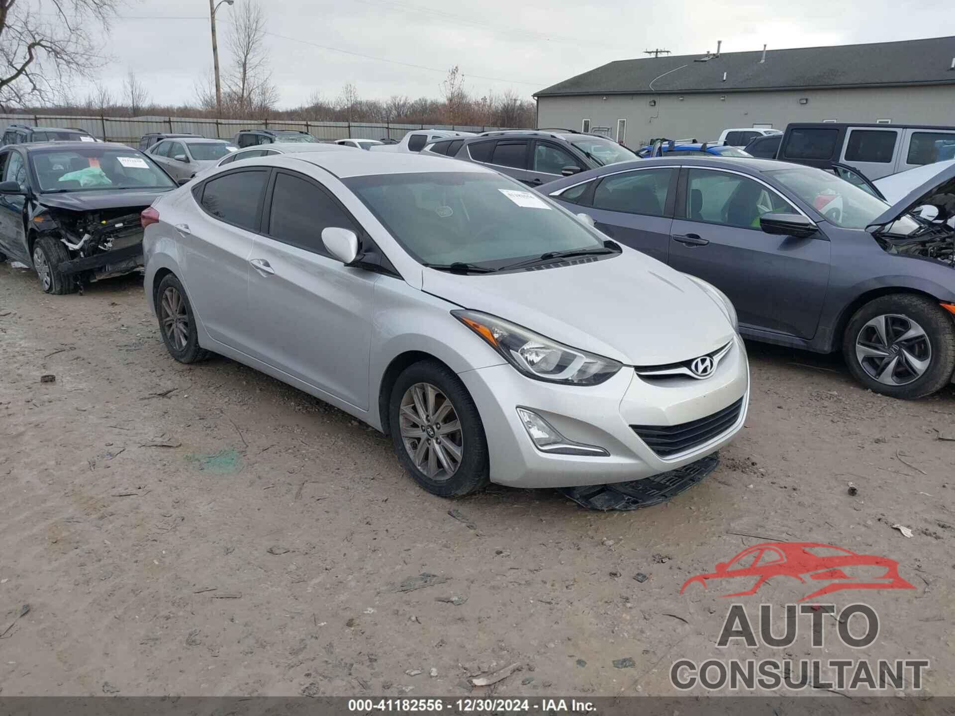 HYUNDAI ELANTRA 2015 - 5NPDH4AE3FH551045