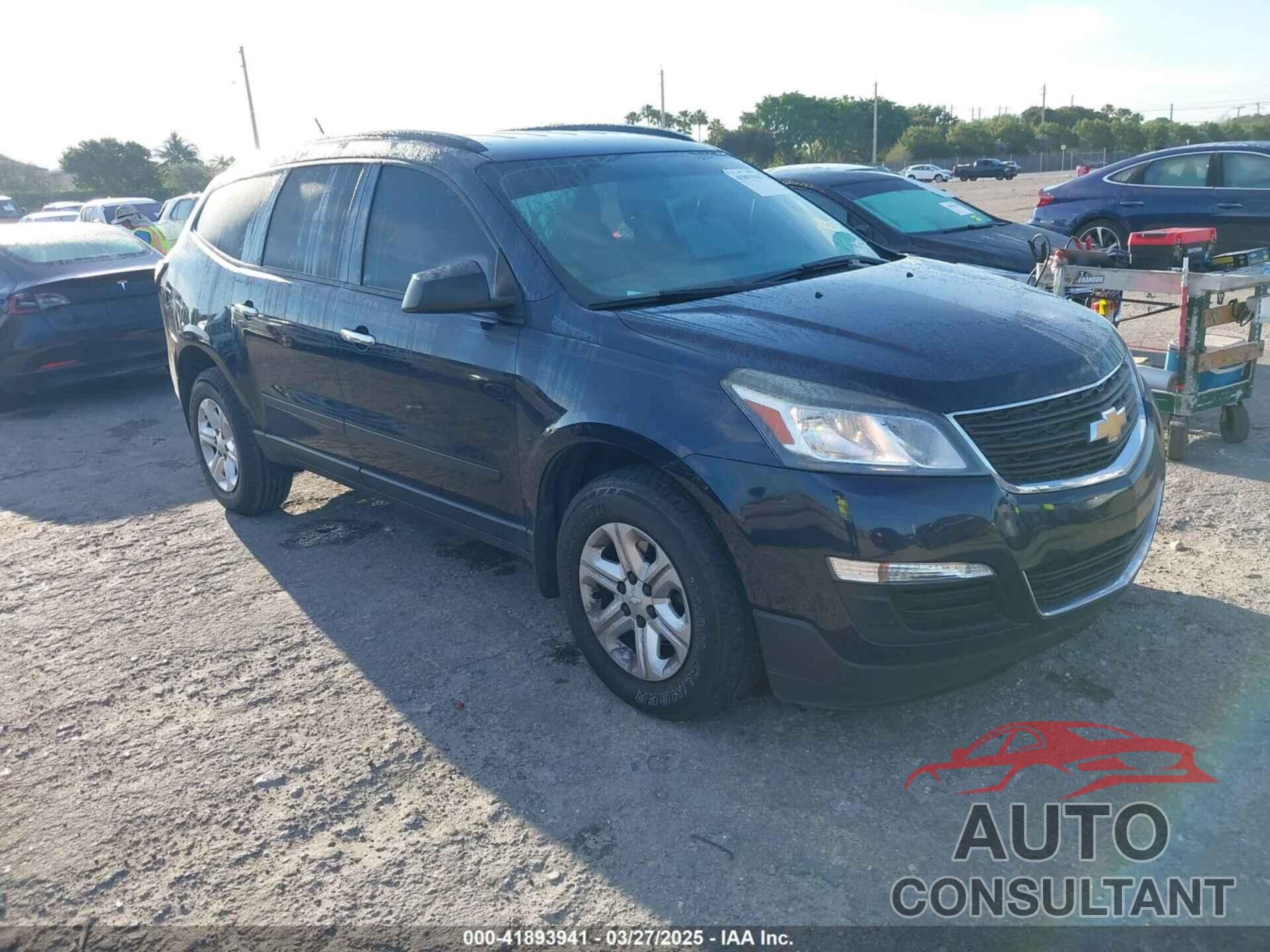 CHEVROLET TRAVERSE 2017 - 1GNKRFKD4HJ184275